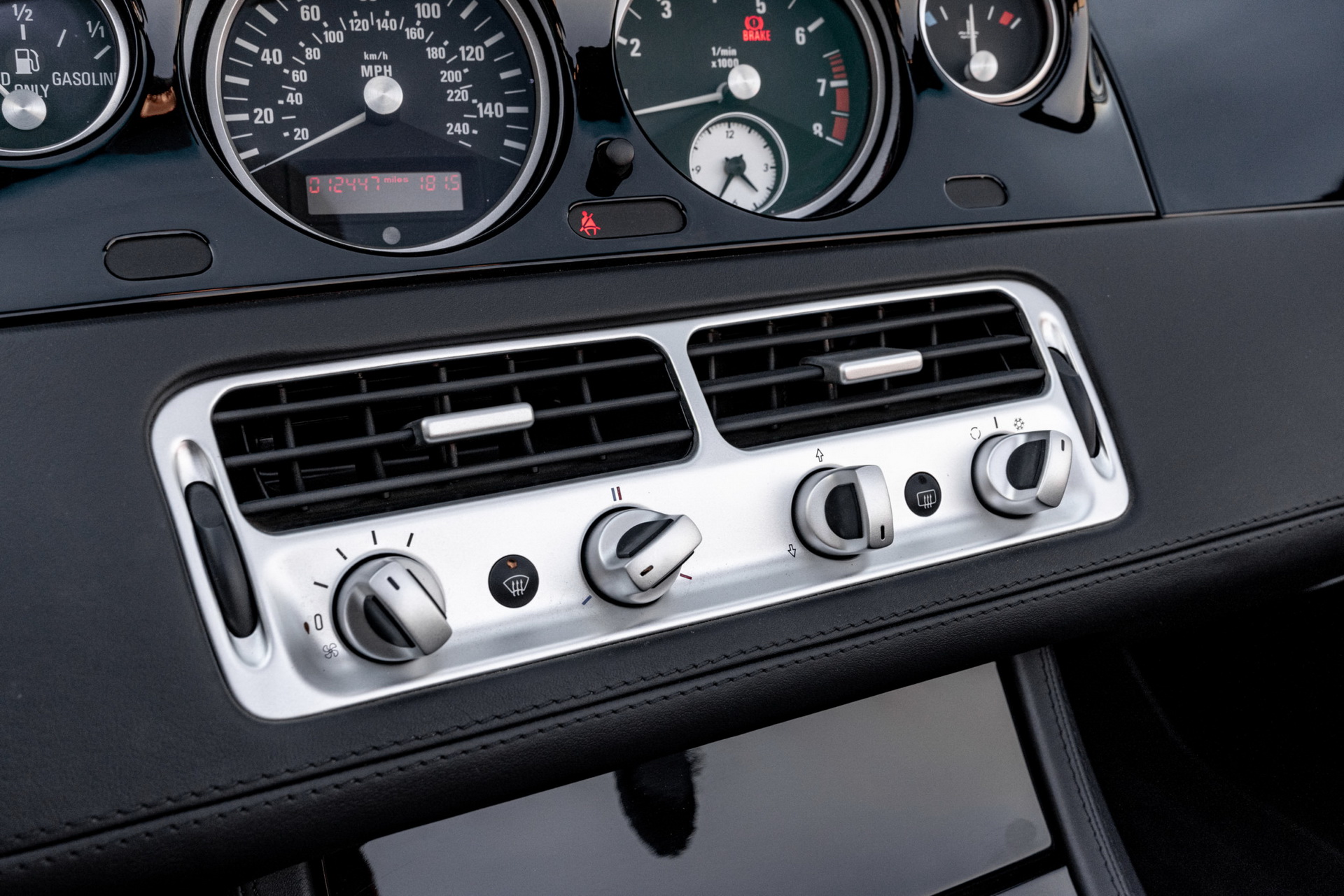 This BMW Z8 Is Nearly 20 Years Old, Yet Hasn’t Aged A Day