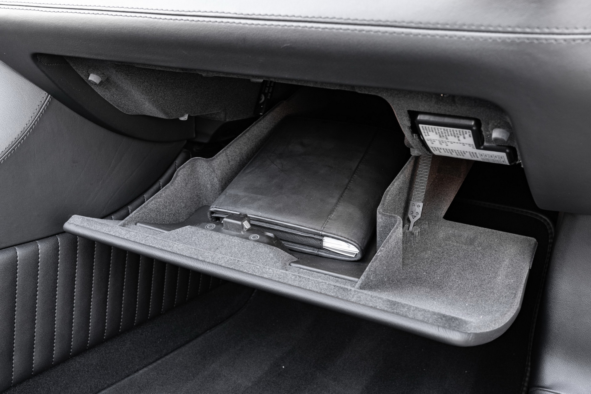 This BMW Z8 Is Nearly 20 Years Old, Yet Hasn’t Aged A Day