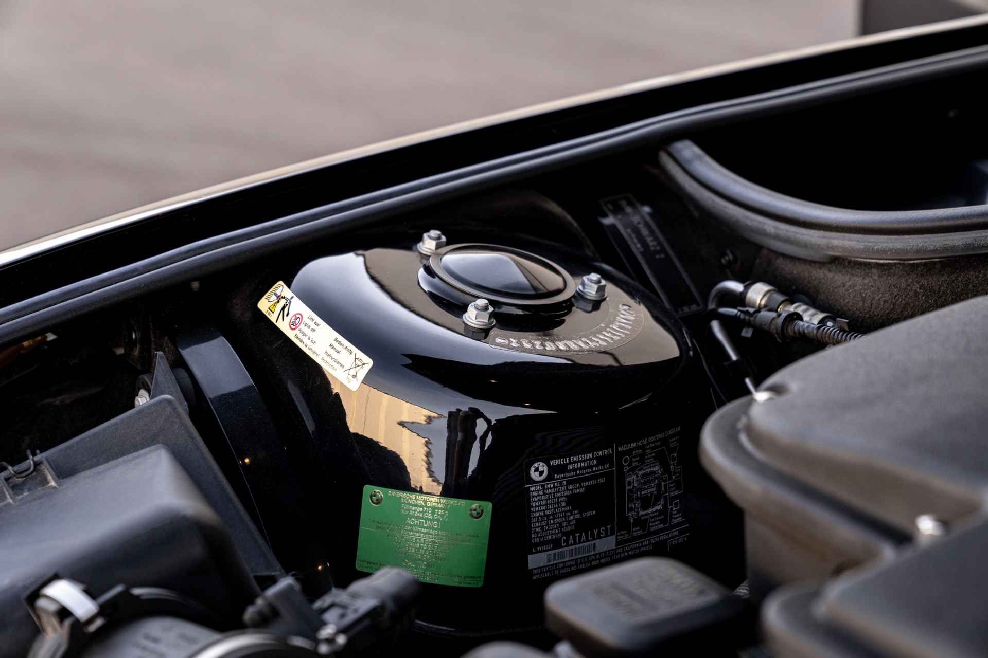 This BMW Z8 Is Nearly 20 Years Old, Yet Hasn’t Aged A Day