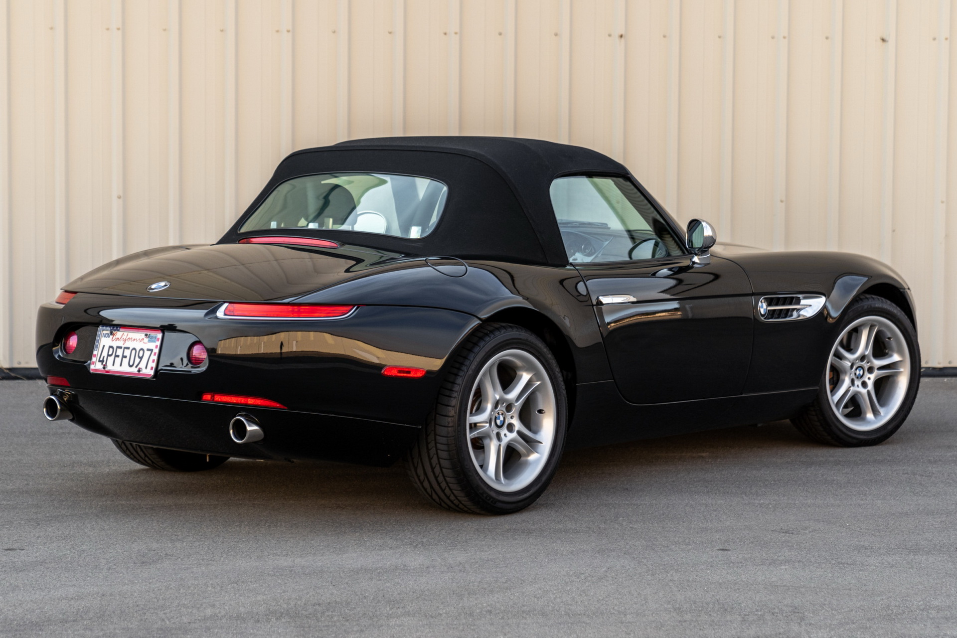 This BMW Z8 Is Nearly 20 Years Old, Yet Hasn’t Aged A Day