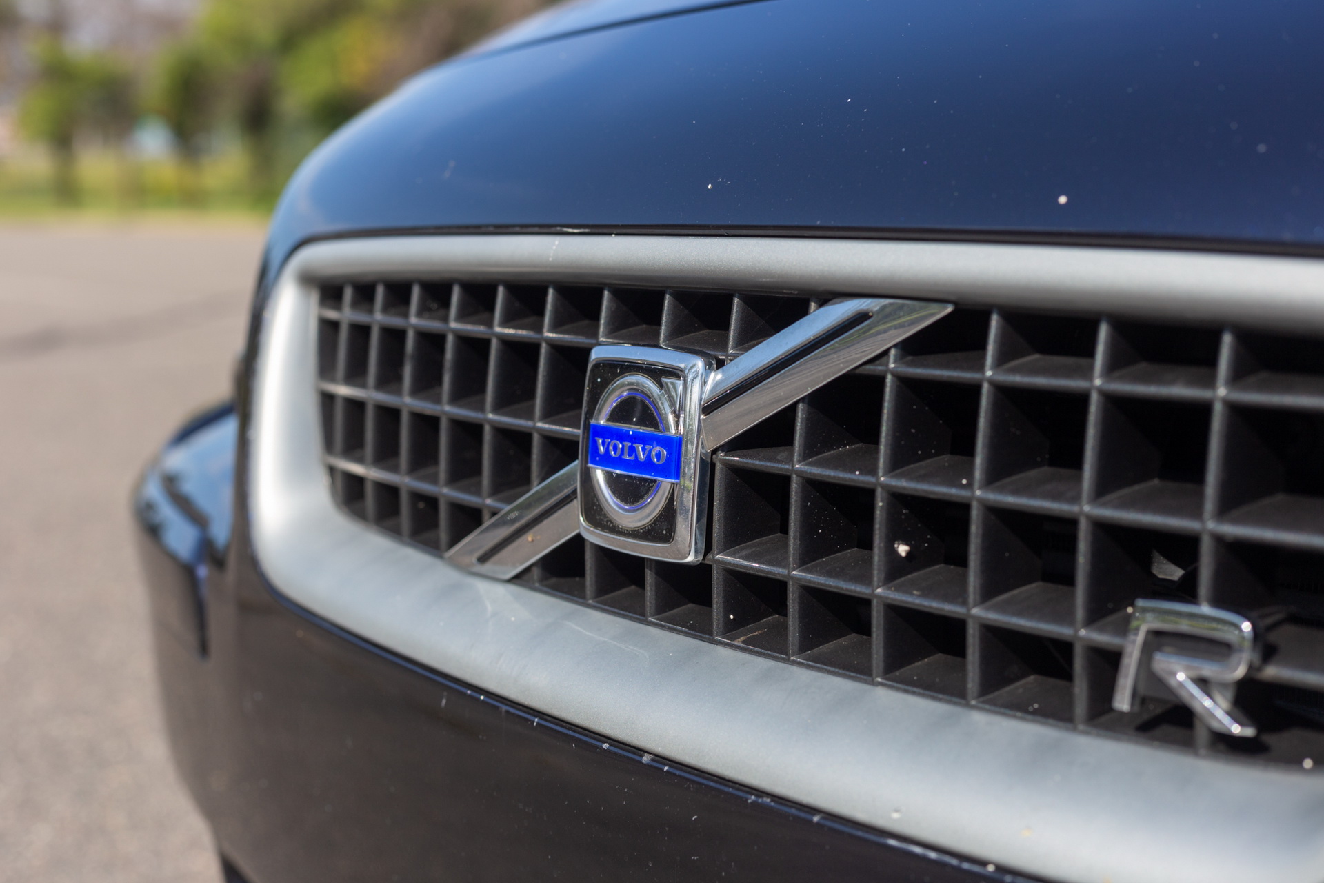 This Volvo V70 R Is A Fast, No-Nonsense Wagon – And It Might Have More Than 300 HP