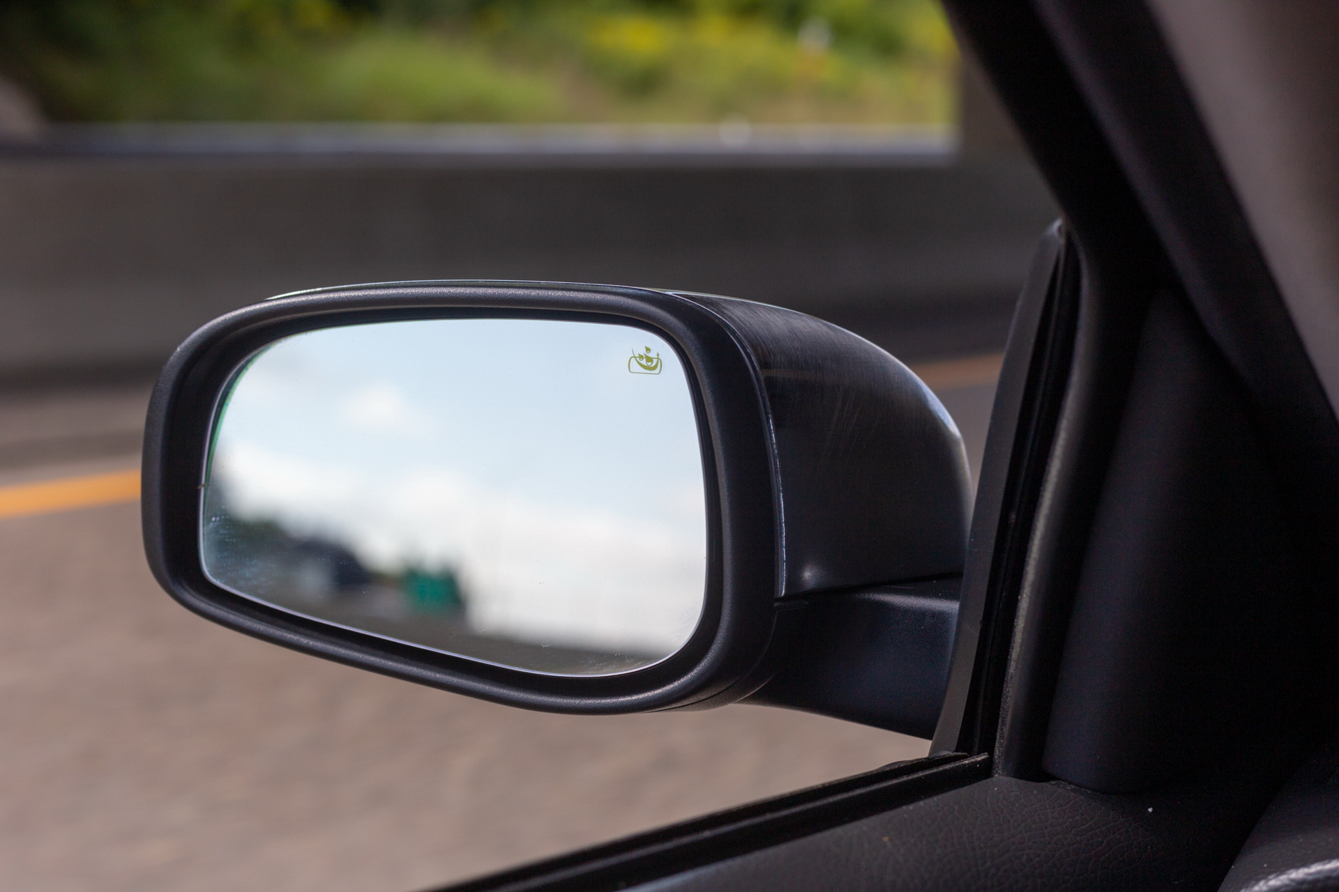 This Volvo V70 R Is A Fast, No-Nonsense Wagon – And It Might Have More Than 300 HP