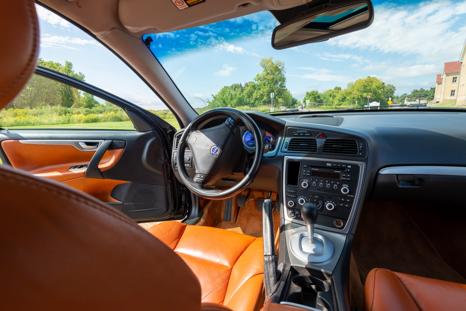 This Volvo V70 R Is A Fast, No-Nonsense Wagon – And It Might Have More Than 300 HP