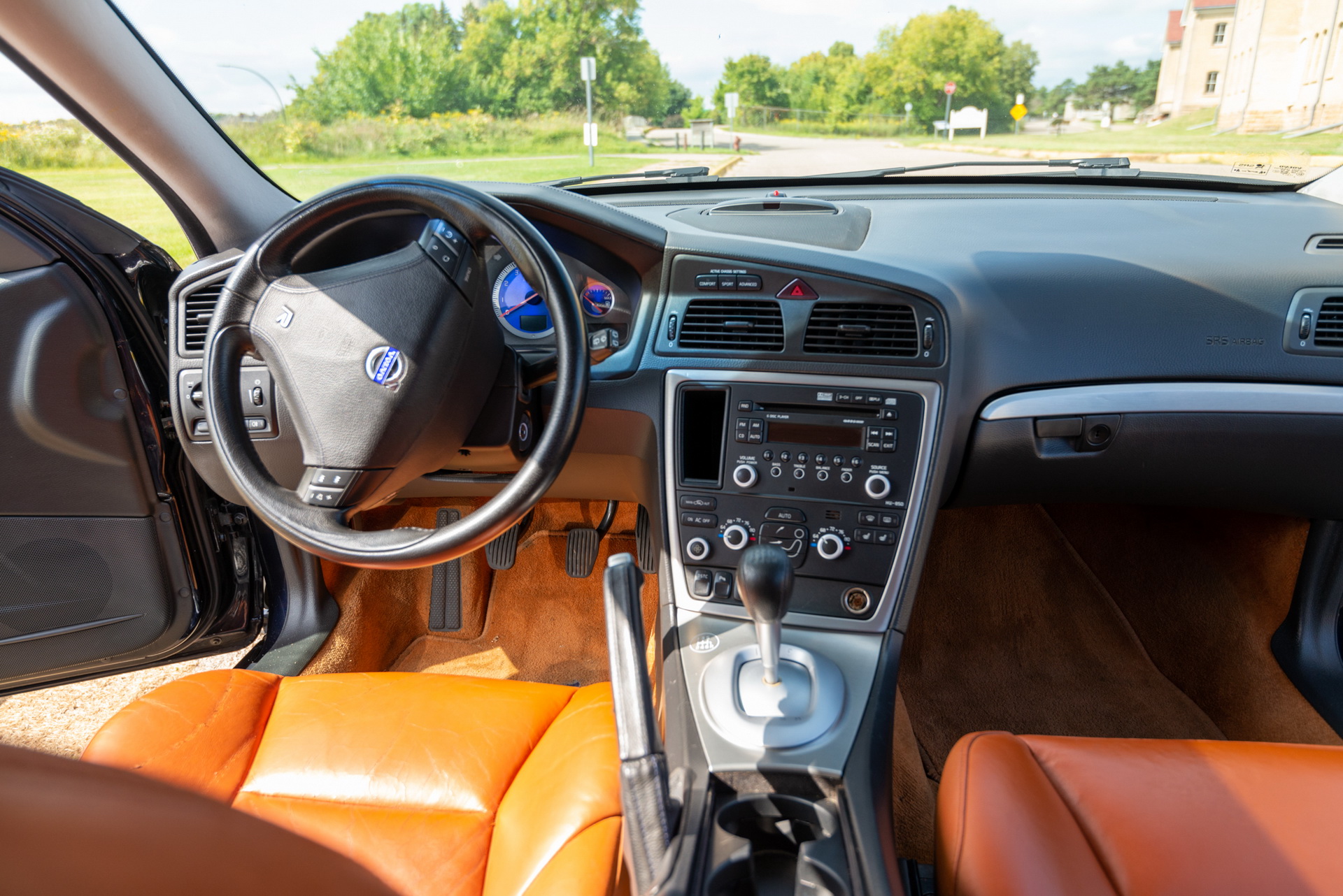 This Volvo V70 R Is A Fast, No-Nonsense Wagon – And It Might Have More Than 300 HP