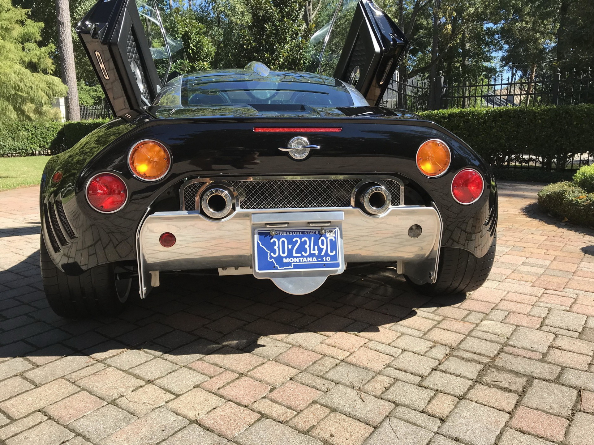 Get This 2007 Spyker C8 Laviolette, Watch Everyone Try To Figure Out What It Is