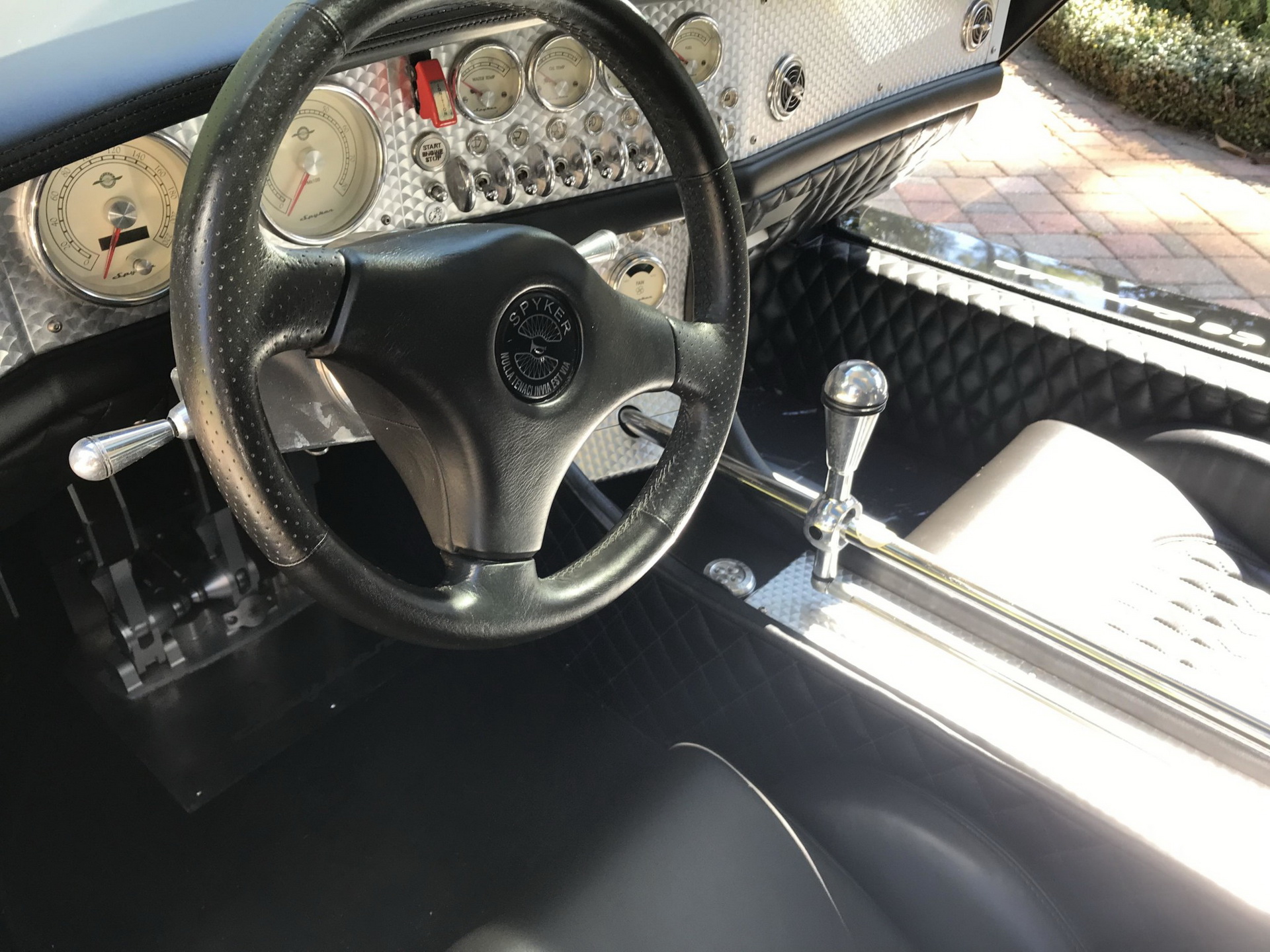 Get This 2007 Spyker C8 Laviolette, Watch Everyone Try To Figure Out What It Is