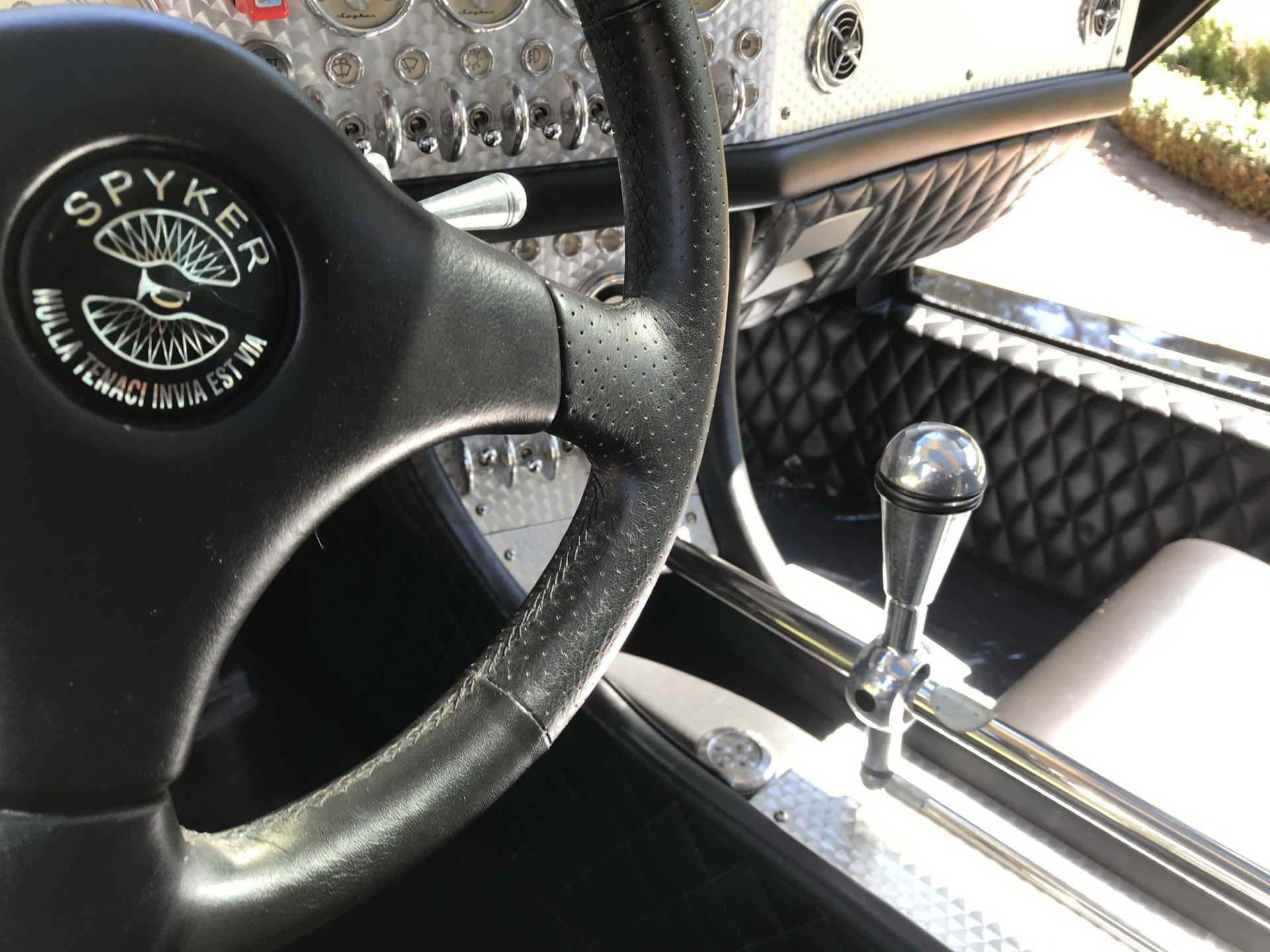 Get This 2007 Spyker C8 Laviolette, Watch Everyone Try To Figure Out What It Is