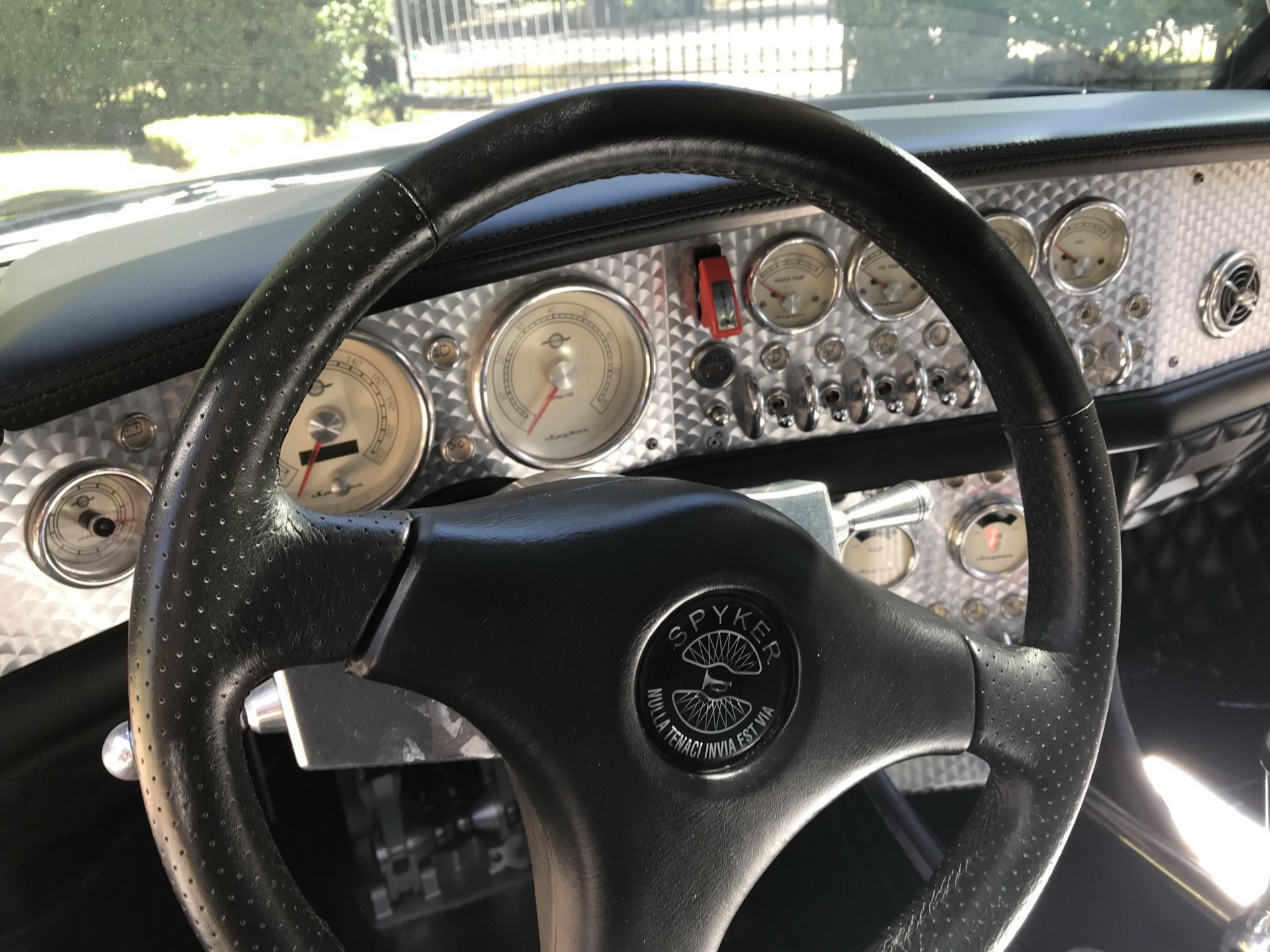 Get This 2007 Spyker C8 Laviolette, Watch Everyone Try To Figure Out What It Is