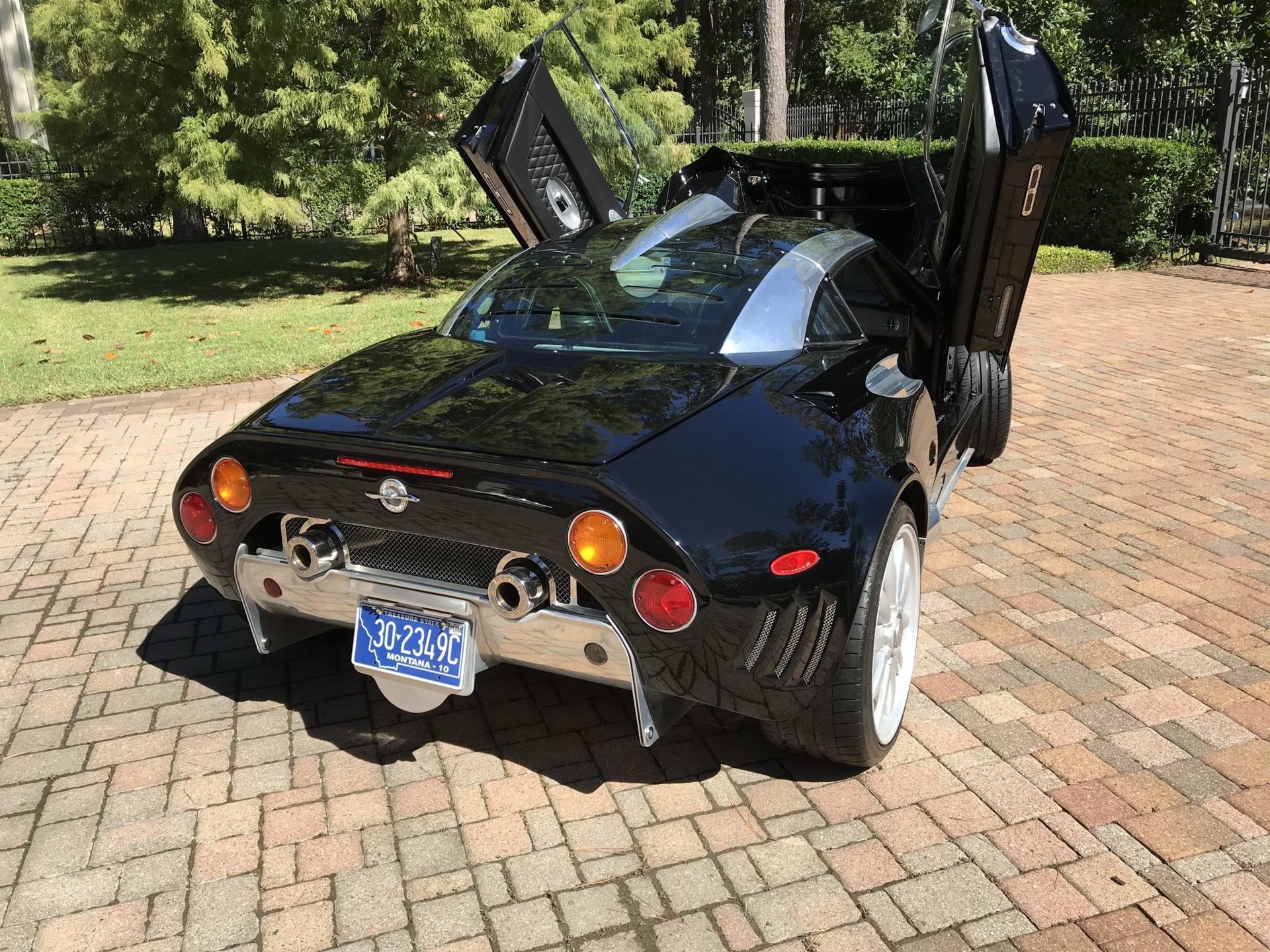 Get This 2007 Spyker C8 Laviolette, Watch Everyone Try To Figure Out What It Is