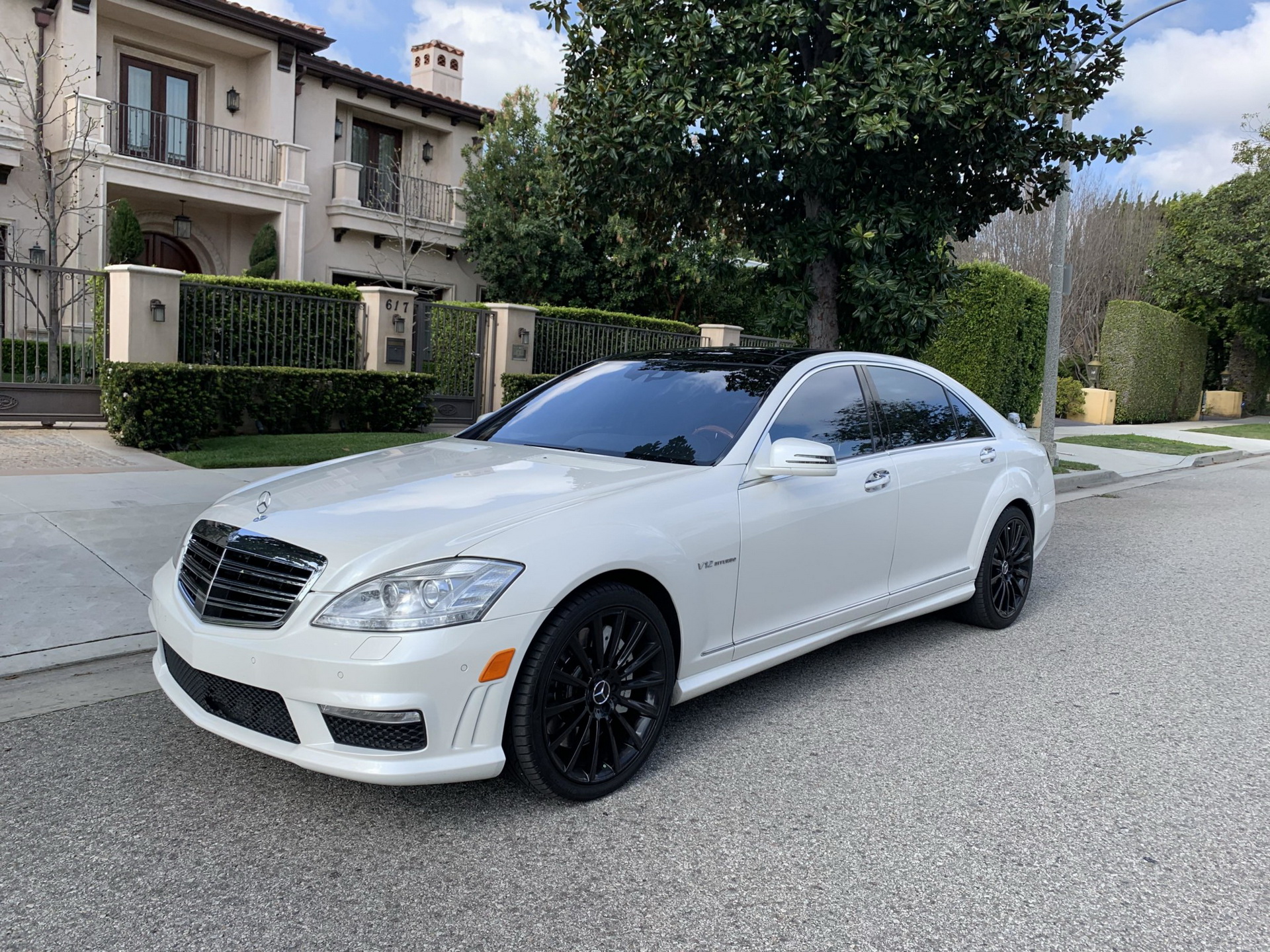 2011 Mercedes S65 AMG Might Just Help You Gain Baller Status