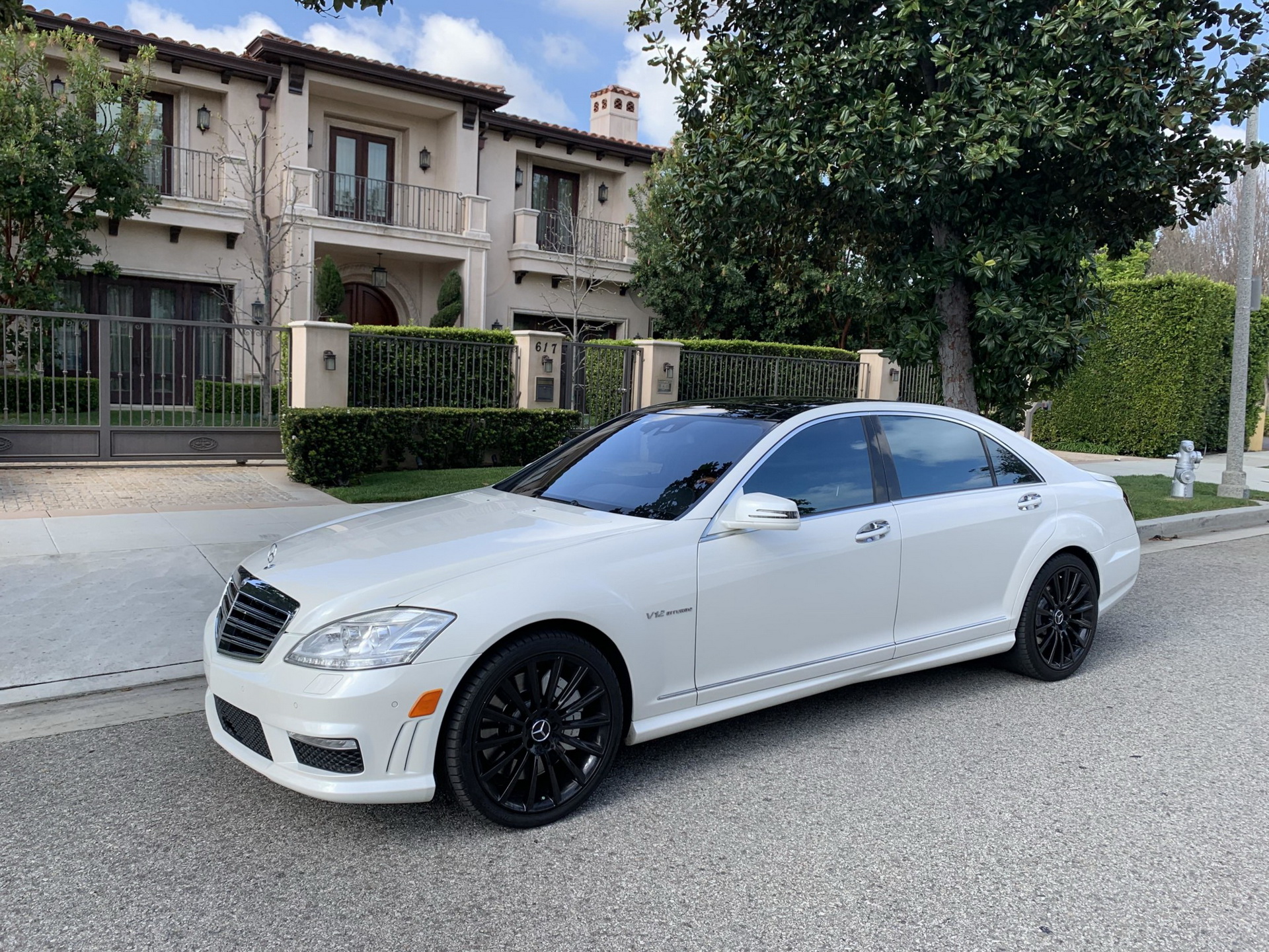 2011 Mercedes S65 AMG Might Just Help You Gain Baller Status