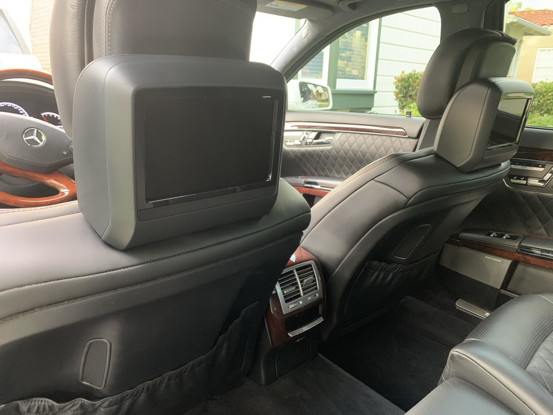 2011 Mercedes S65 AMG Might Just Help You Gain Baller Status