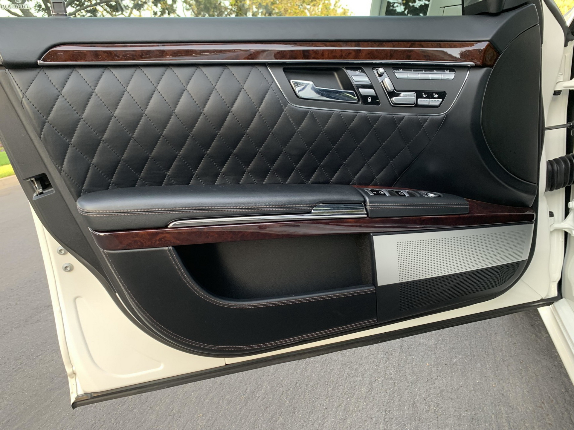 2011 Mercedes S65 AMG Might Just Help You Gain Baller Status