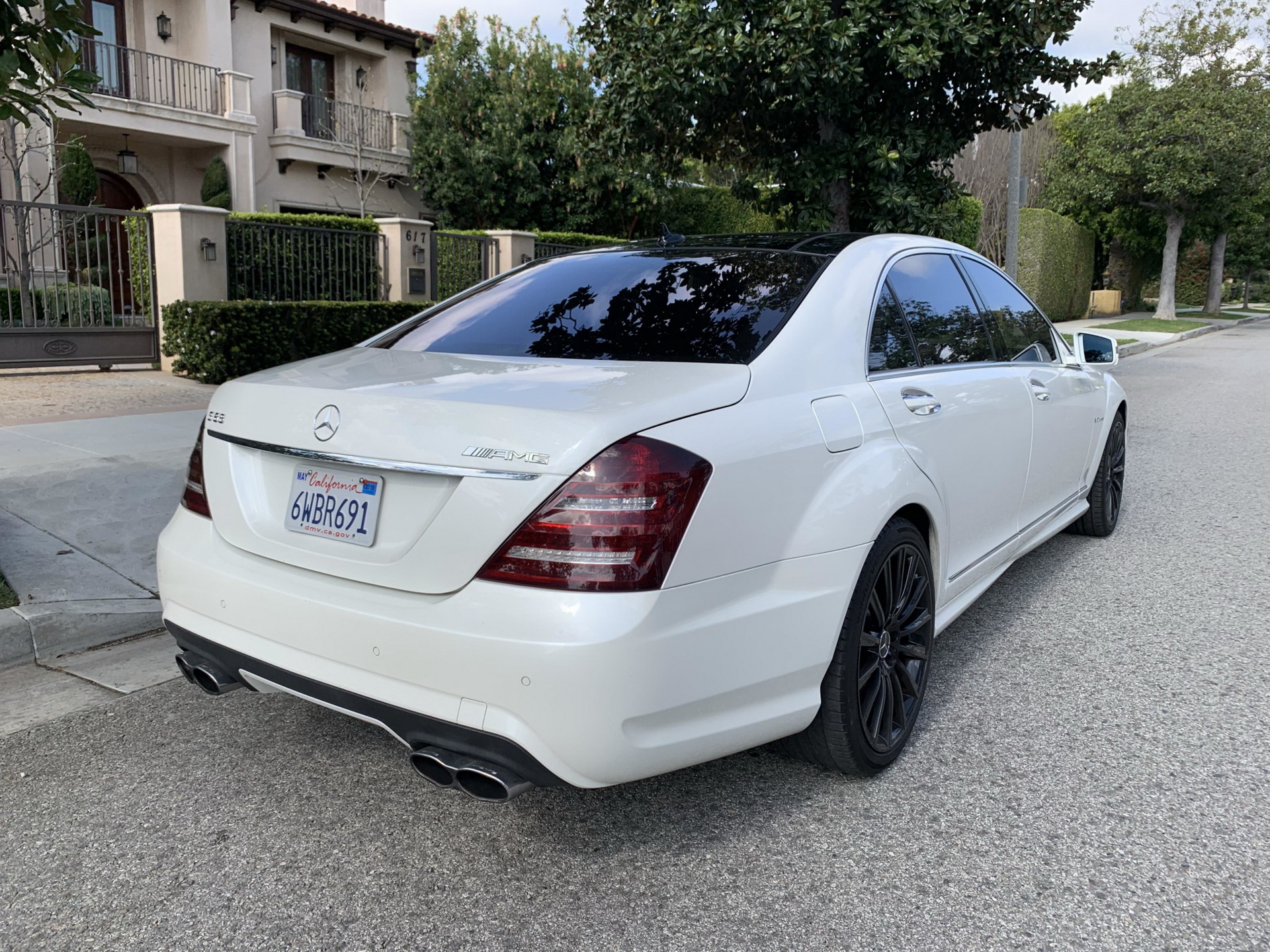 2011 Mercedes S65 AMG Might Just Help You Gain Baller Status