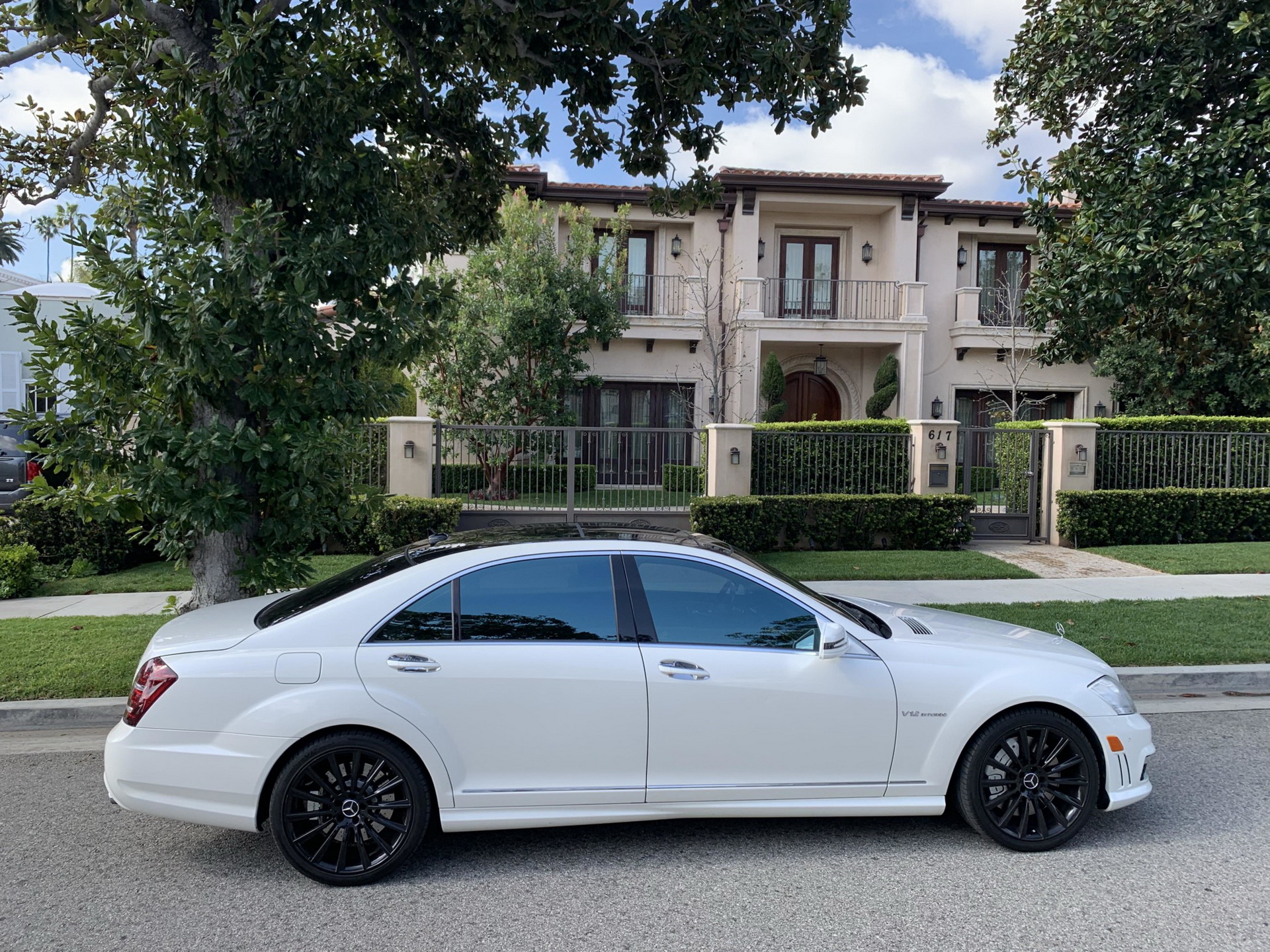 2011 Mercedes S65 AMG Might Just Help You Gain Baller Status