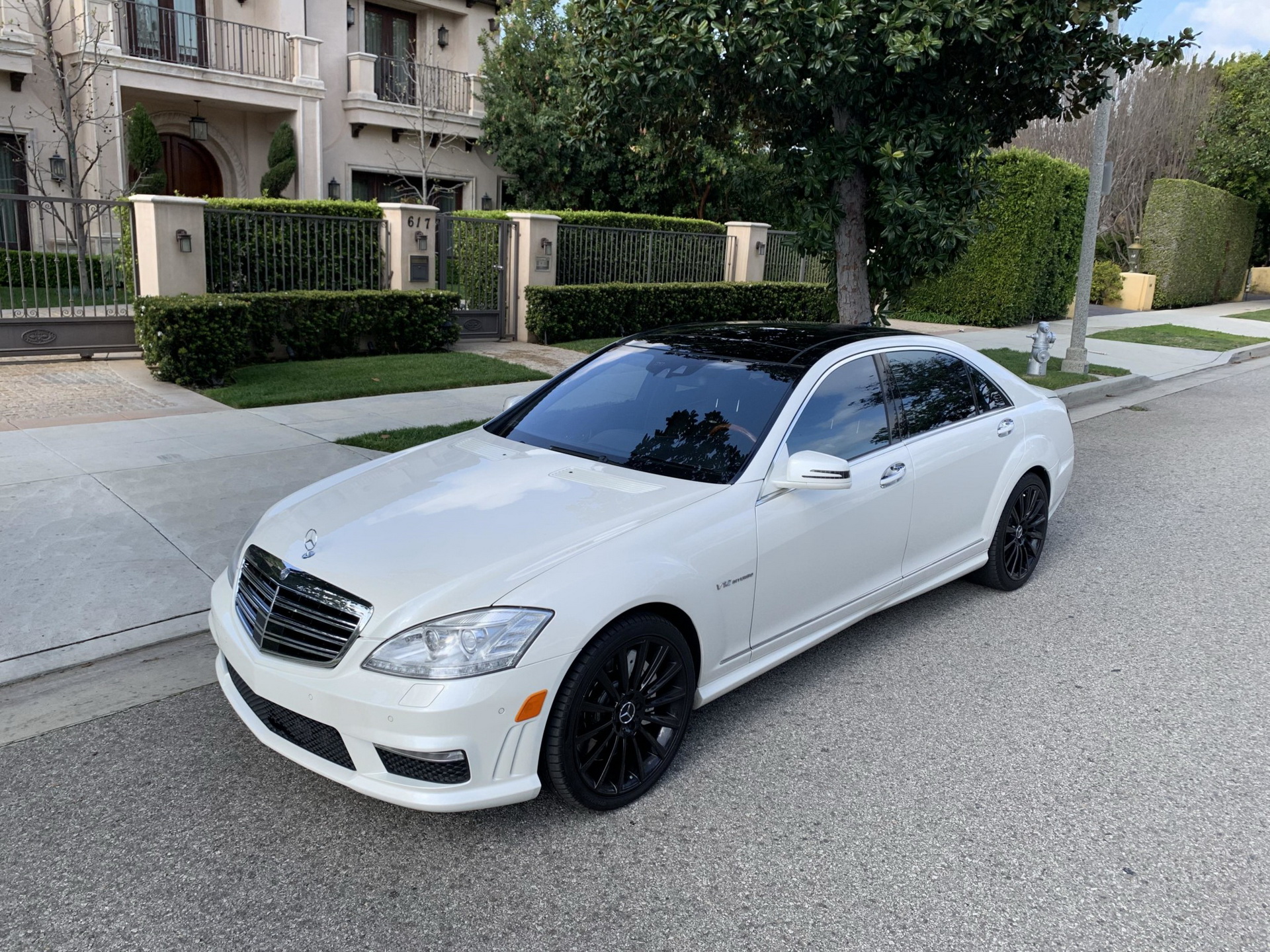 2011 Mercedes S65 AMG Might Just Help You Gain Baller Status