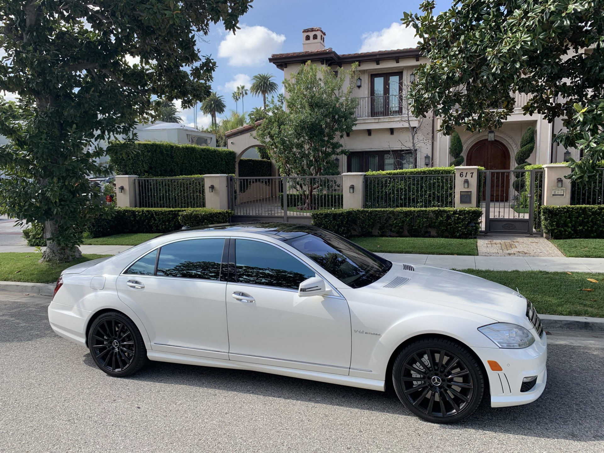 2011 Mercedes S65 AMG Might Just Help You Gain Baller Status