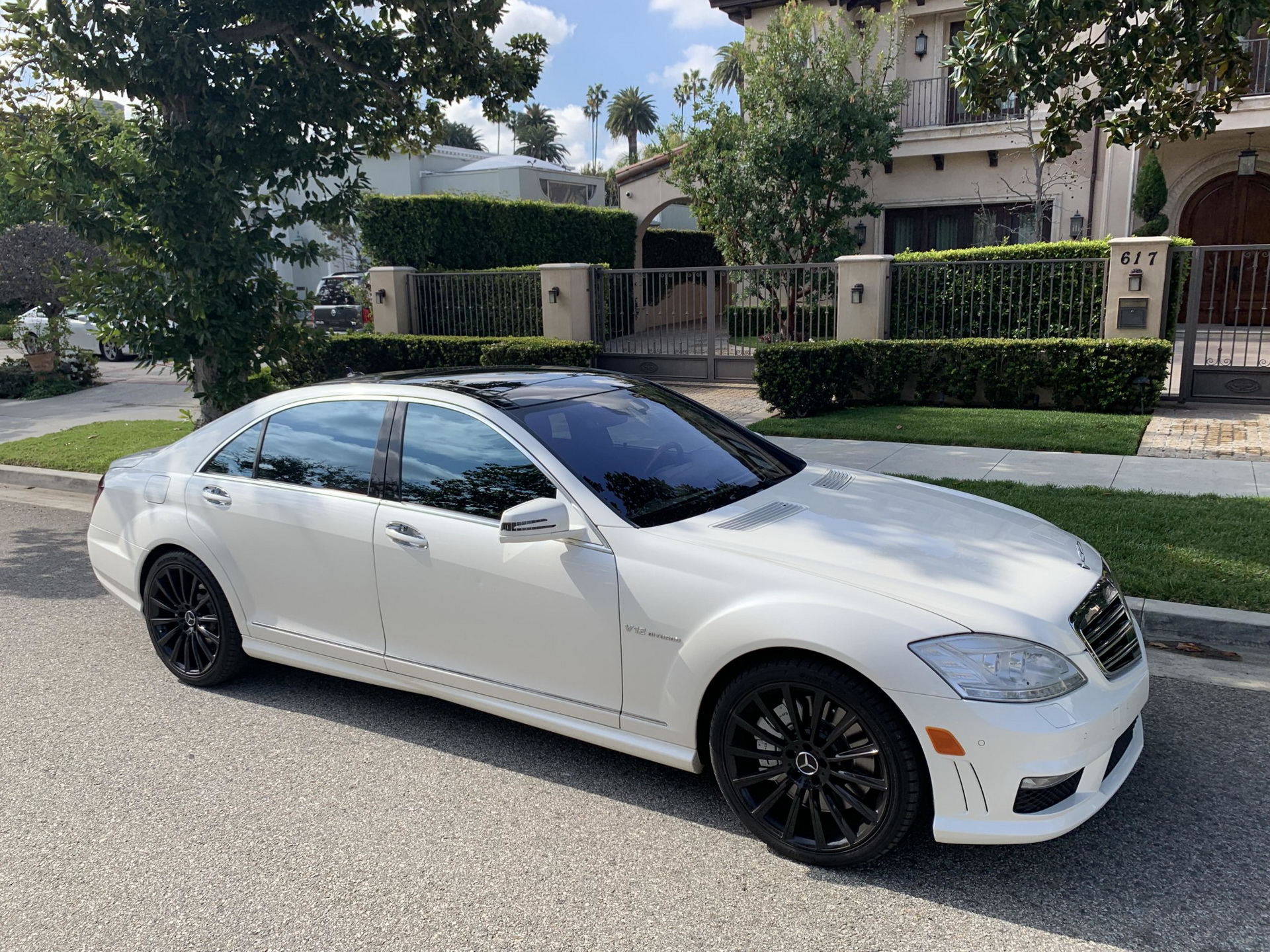 2011 Mercedes S65 AMG Might Just Help You Gain Baller Status