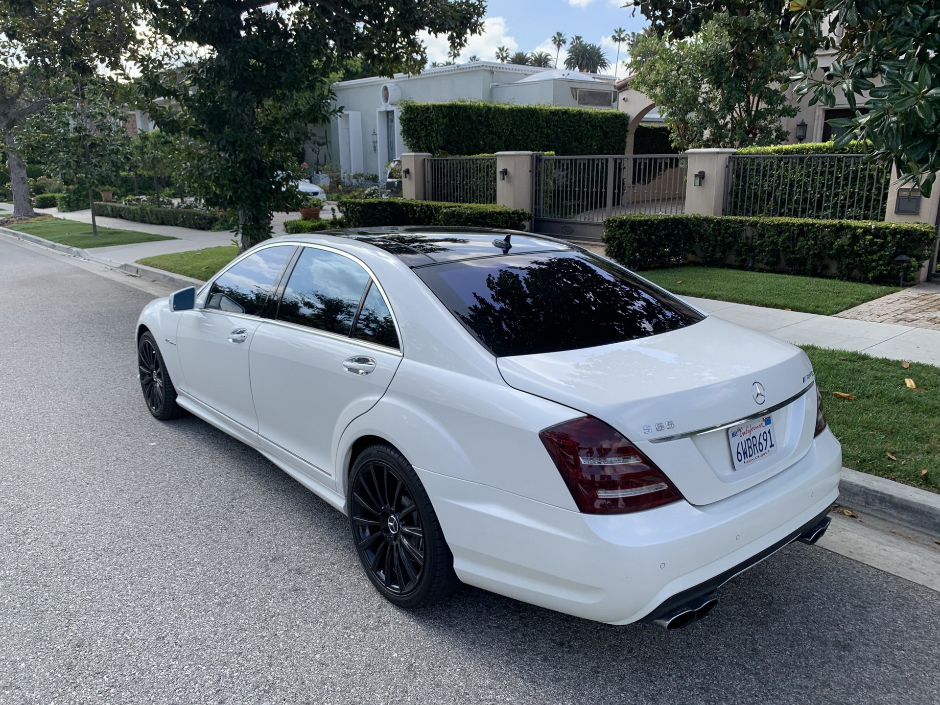 2011 Mercedes S65 AMG Might Just Help You Gain Baller Status