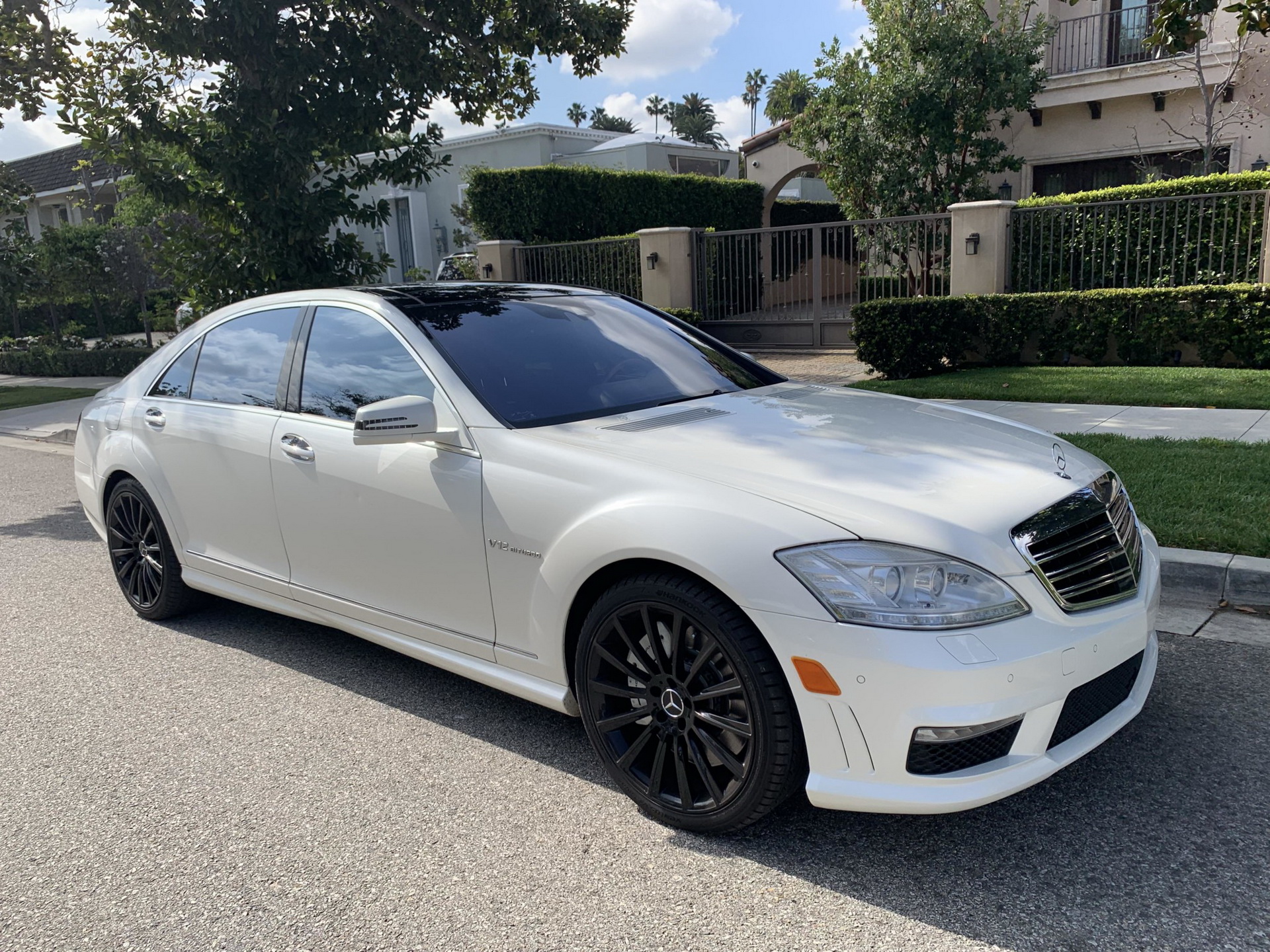 2011 Mercedes S65 AMG Might Just Help You Gain Baller Status