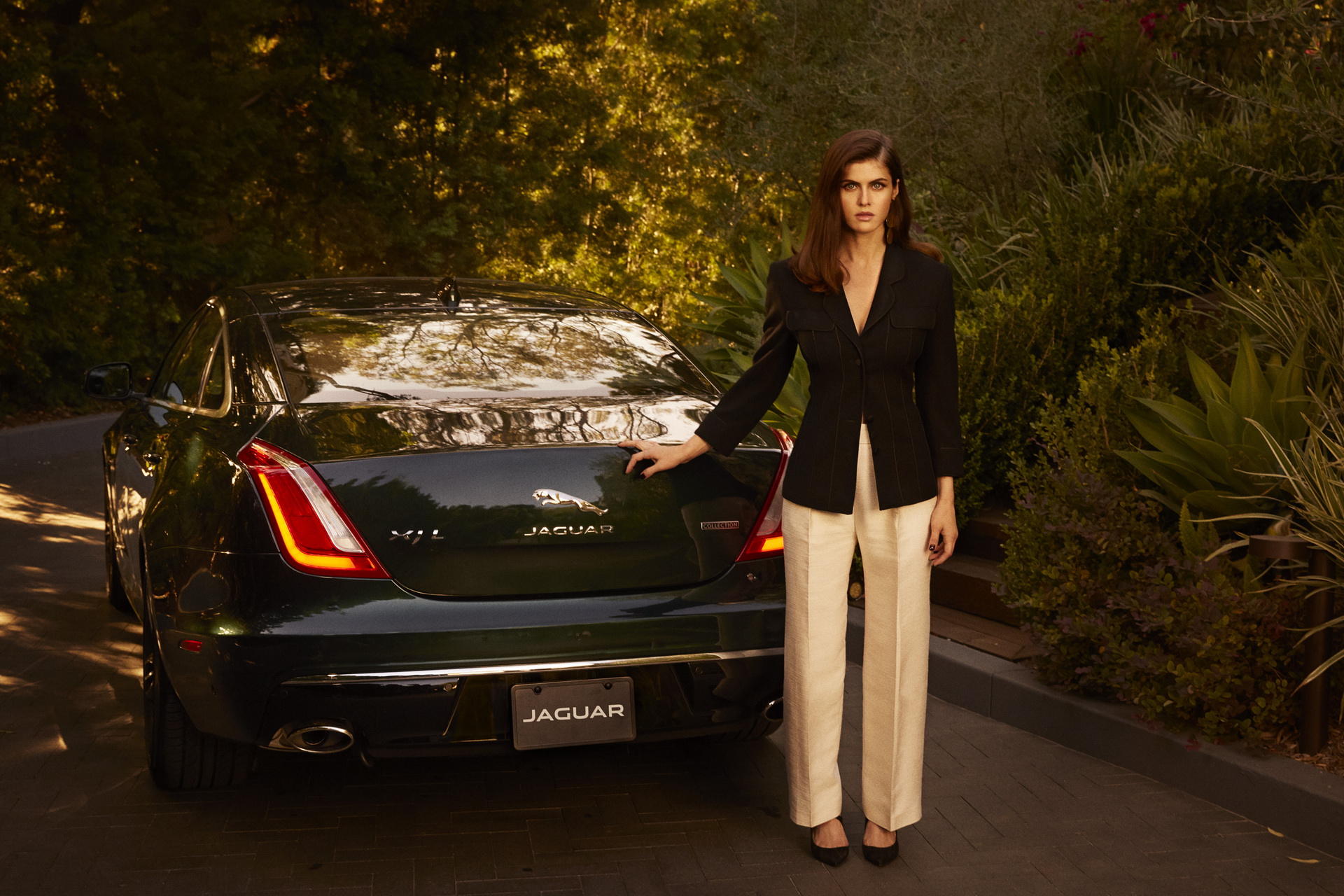 Jaguar Bids Farewell To XJ With New Classy Collection Edition Exclusively For Americans