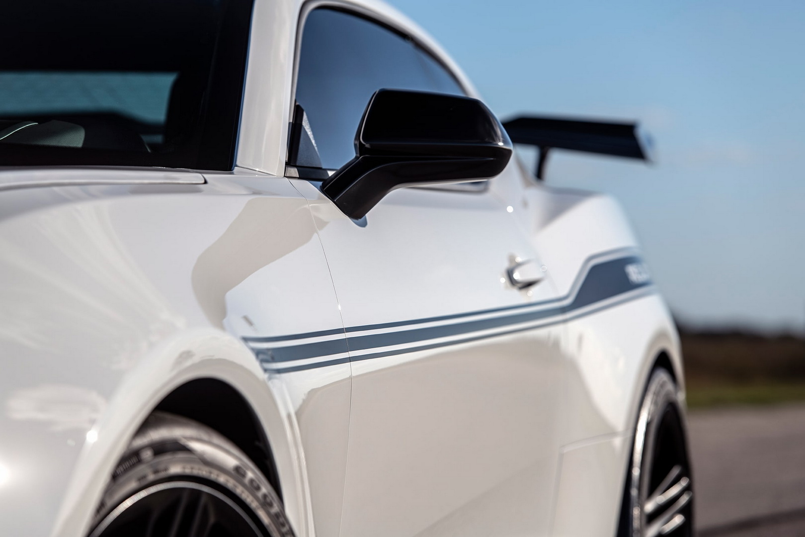 Hennessey Resurrection Is A ‘Vette-Powered Camaro ZL1 1LE With 1,200 HP, 0-60 In 2.3 Sec!