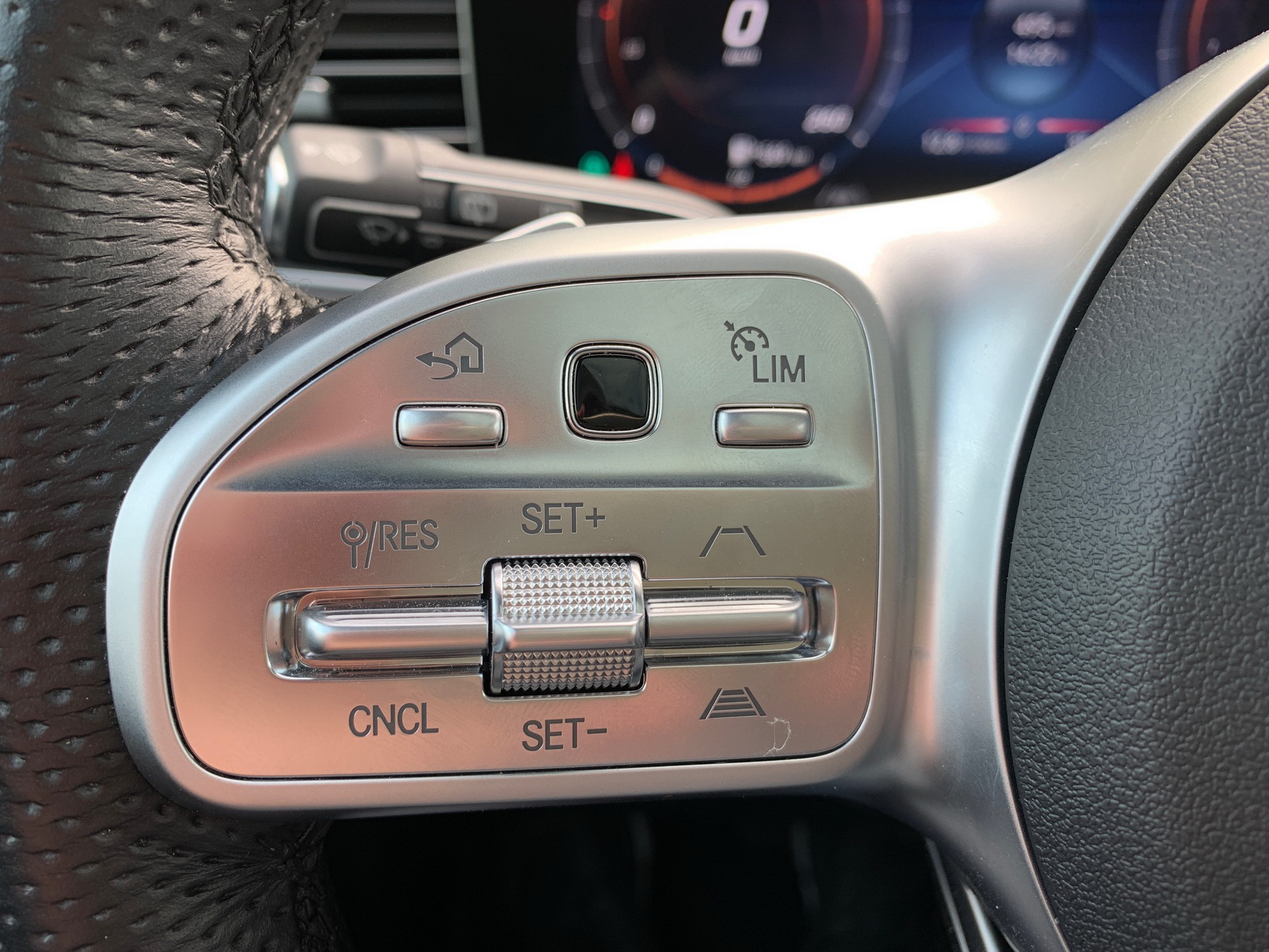 Driven: 2020 Mercedes GLE 450 4MATIC Is A Cure For Your Bentayga Blues