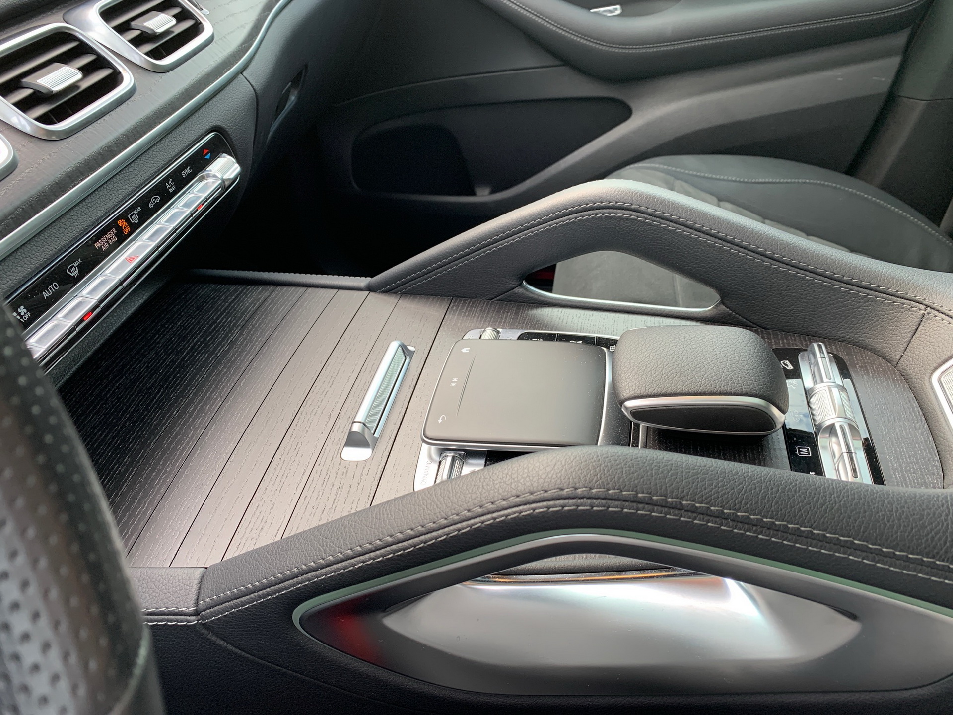 Driven: 2020 Mercedes GLE 450 4MATIC Is A Cure For Your Bentayga Blues