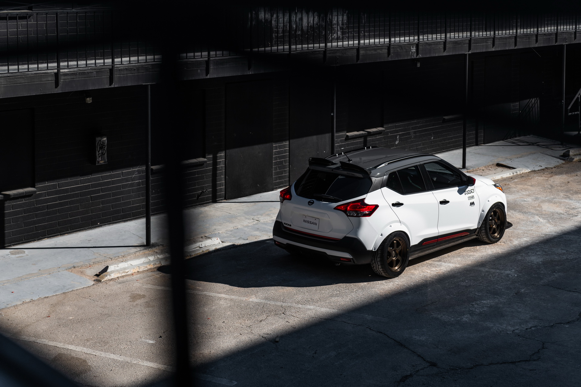 Nissan’s 2019 SEMA Debuts Include A Beefed-Up Frontier, 370Z Racer And More