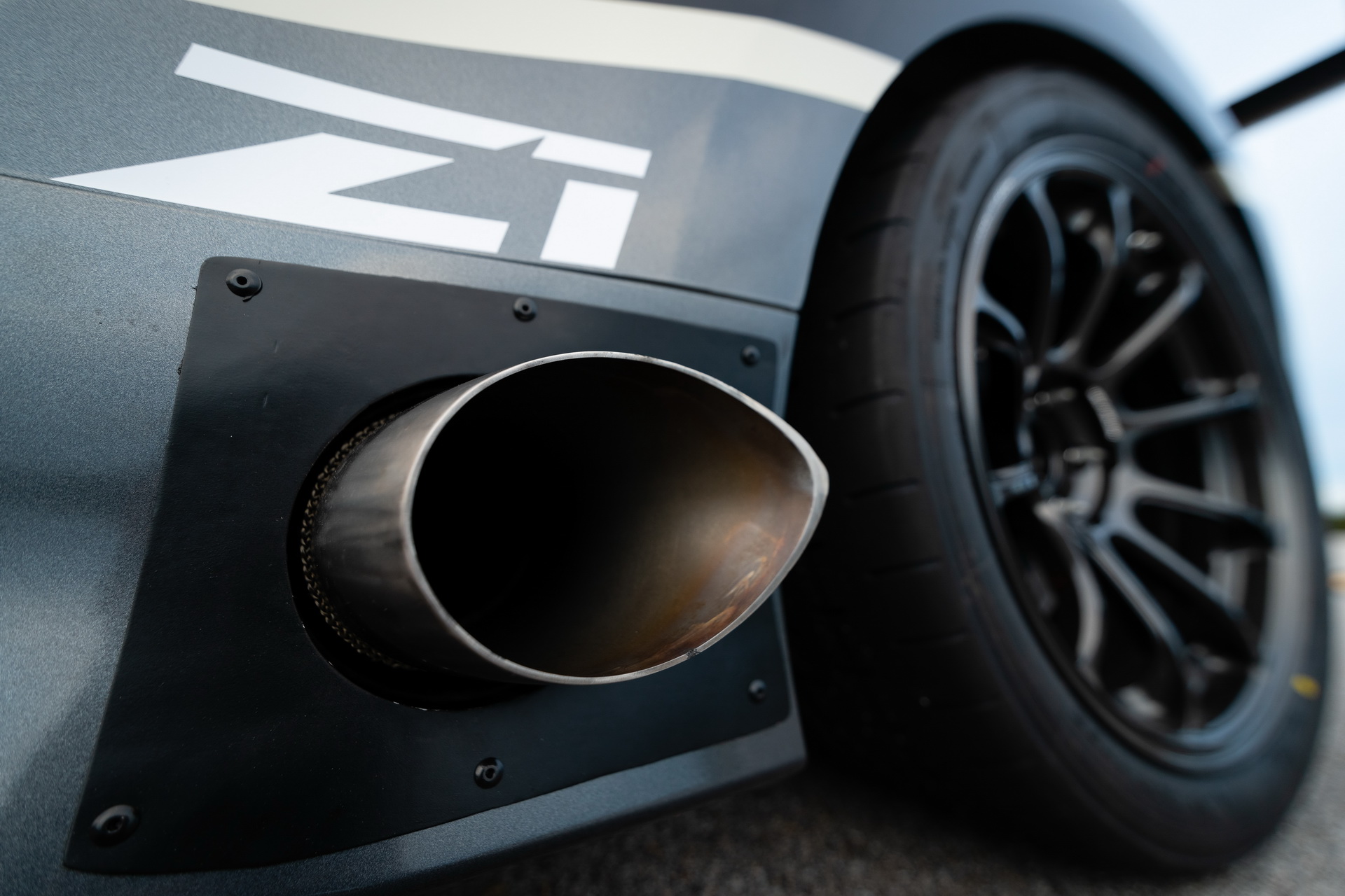 Nissan’s 2019 SEMA Debuts Include A Beefed-Up Frontier, 370Z Racer And More