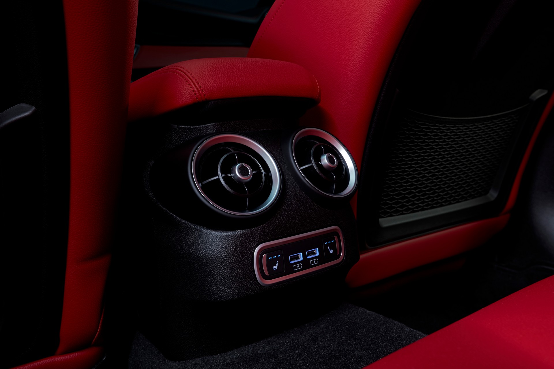 Neon-Green Giulia Quadrifoglio Steals The Lime Light At Alfa’s LA Stand