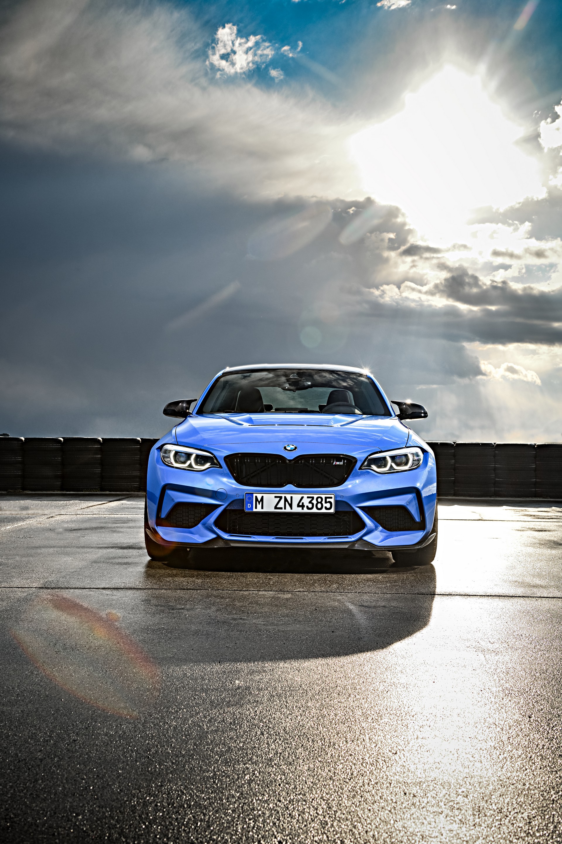2020 BMW M2 CS Goes Official With 444 HP, A Six-Speed Manual And Carbon Fiber Galore