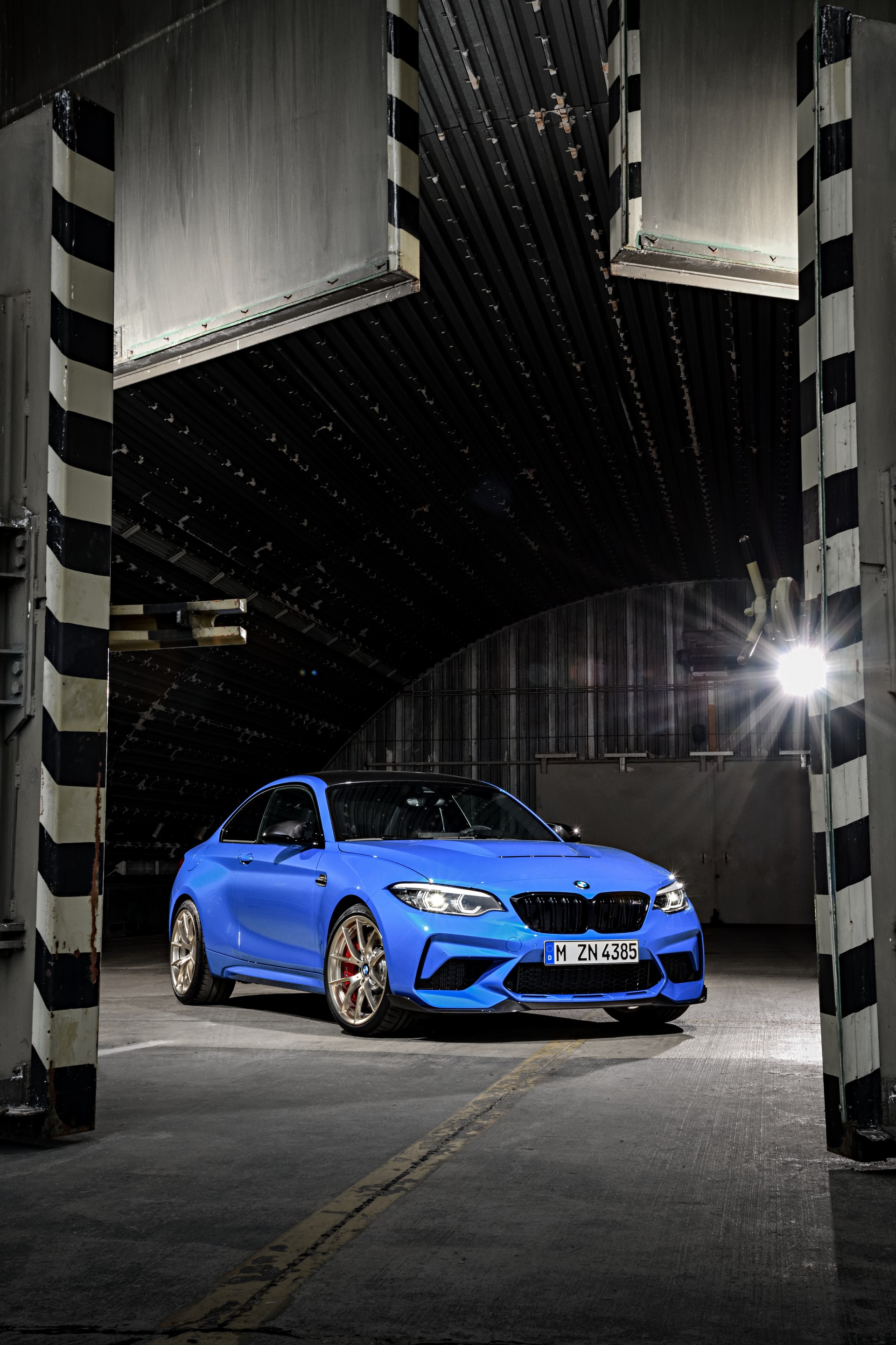 2020 BMW M2 CS Goes Official With 444 HP, A Six-Speed Manual And Carbon Fiber Galore