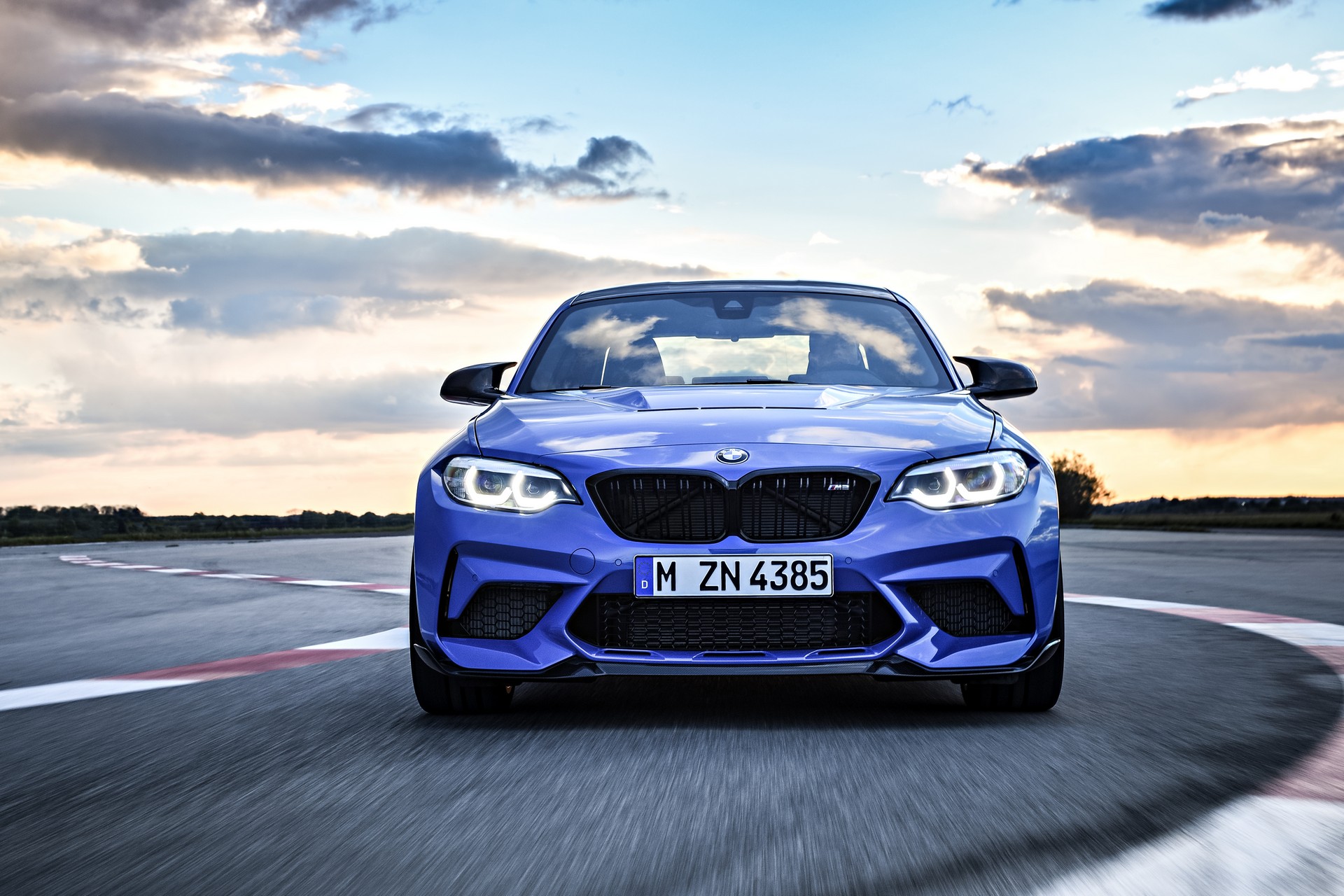 2020 BMW M2 CS Goes Official With 444 HP, A Six-Speed Manual And Carbon Fiber Galore