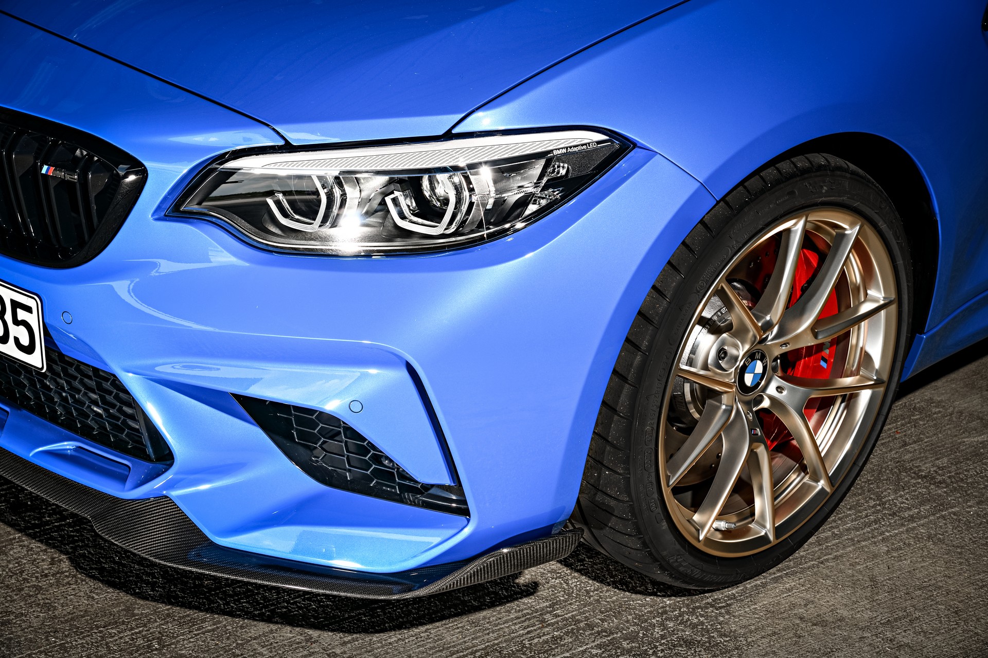 2020 BMW M2 CS Goes Official With 444 HP, A Six-Speed Manual And Carbon Fiber Galore