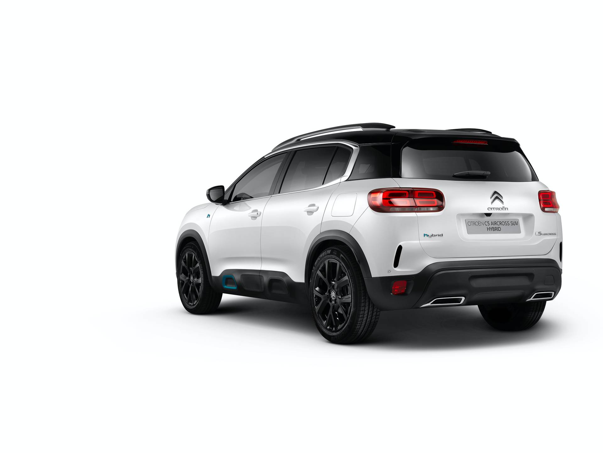 222 HP Citroën C5 Aircross Plug-in Hybrid Is The New King Of The Range