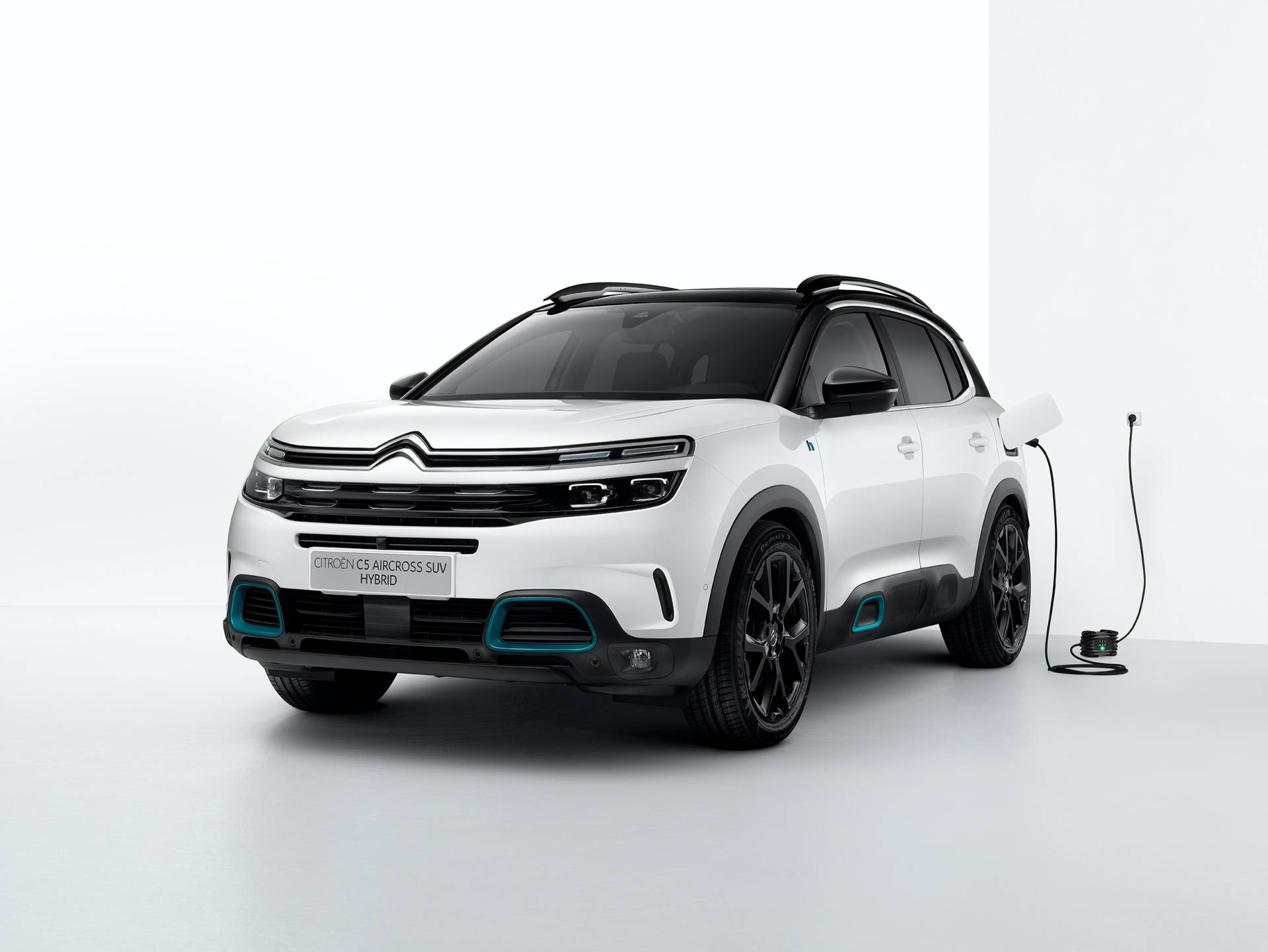 222 HP Citroën C5 Aircross Plug-in Hybrid Is The New King Of The Range