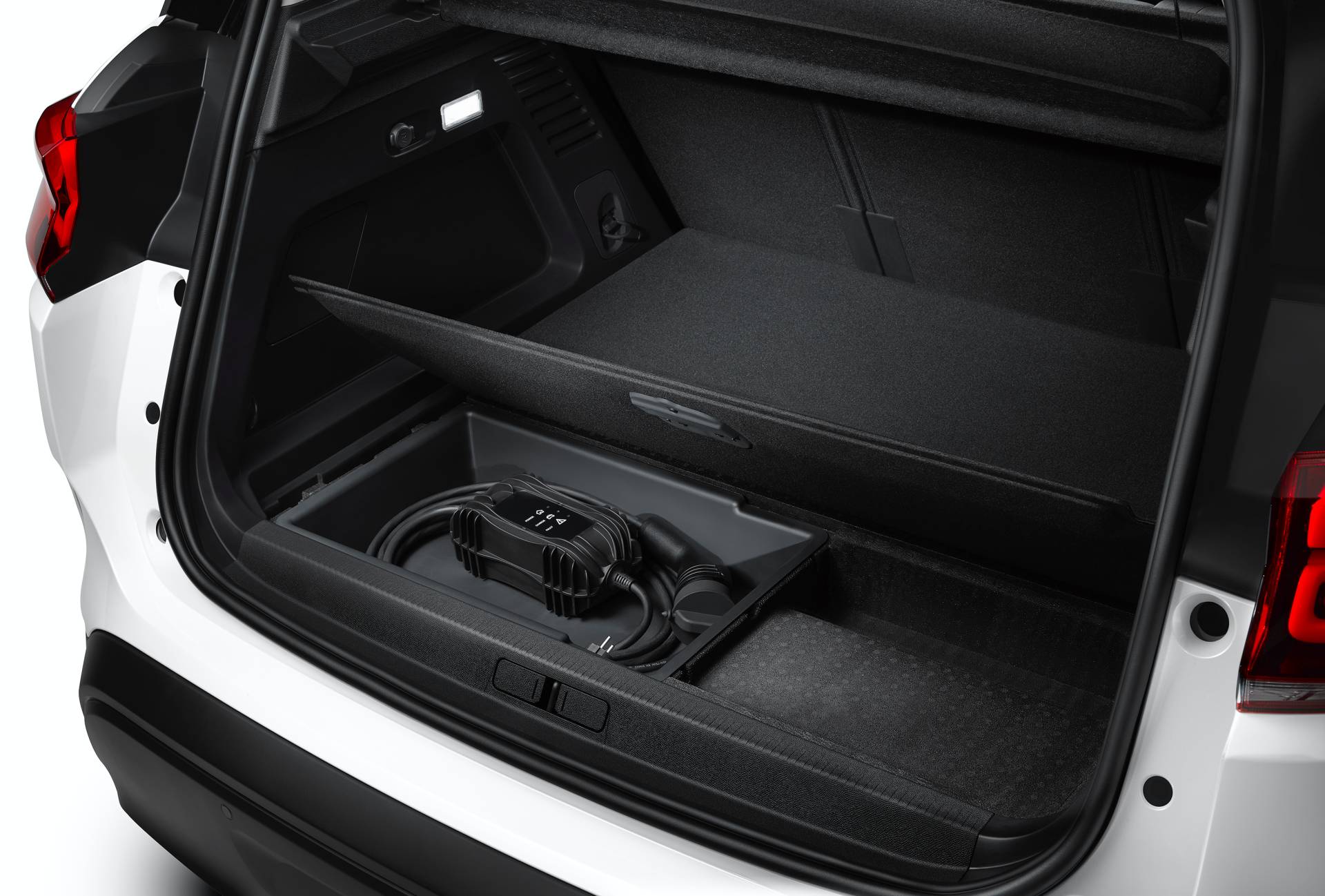 222 HP Citroën C5 Aircross Plug-in Hybrid Is The New King Of The Range