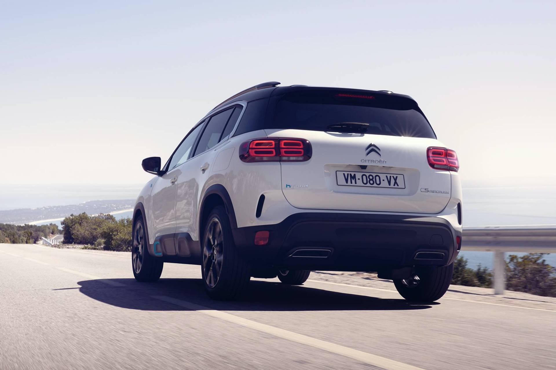 222 HP Citroën C5 Aircross Plug-in Hybrid Is The New King Of The Range