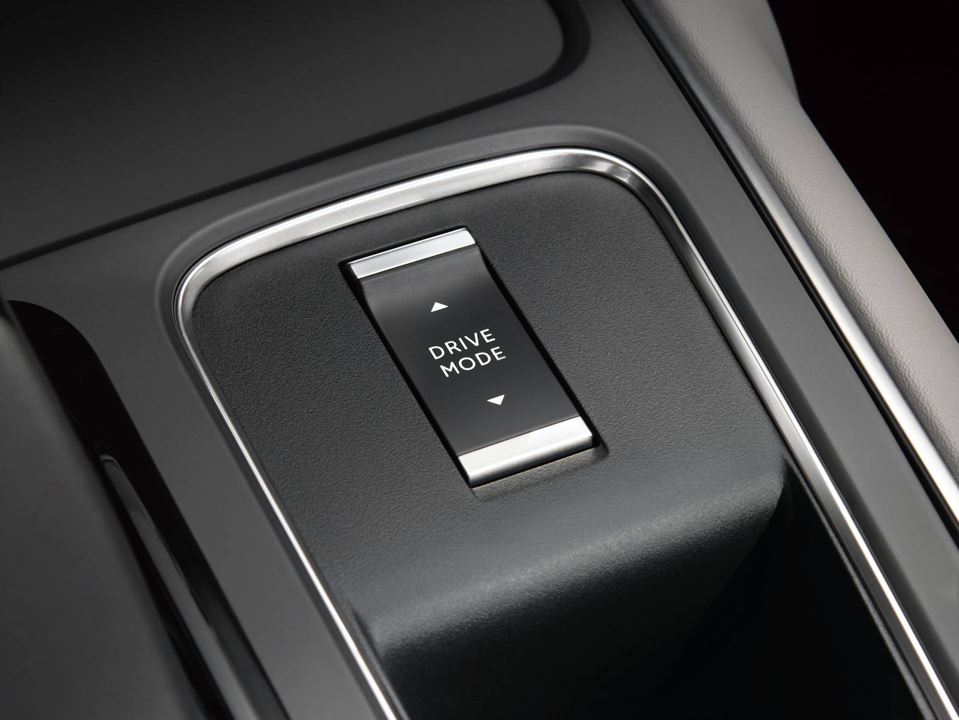 222 HP Citroën C5 Aircross Plug-in Hybrid Is The New King Of The Range