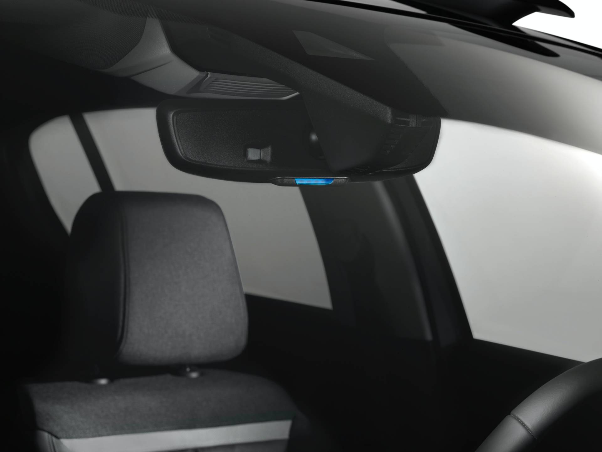 222 HP Citroën C5 Aircross Plug-in Hybrid Is The New King Of The Range