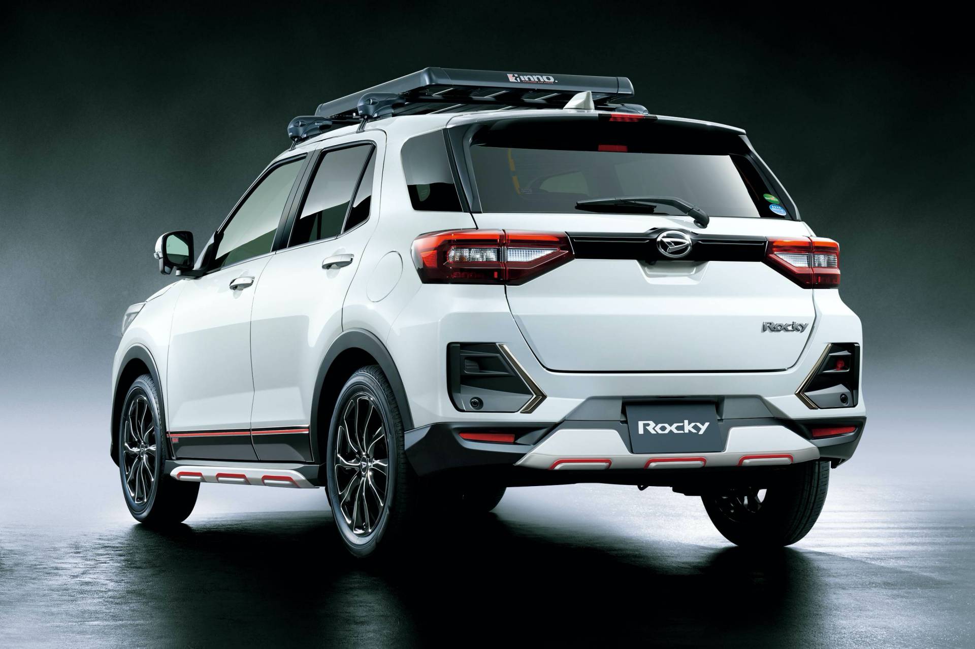 Daihatsu Luncurkan Paket Styling Untuk All New Rocky