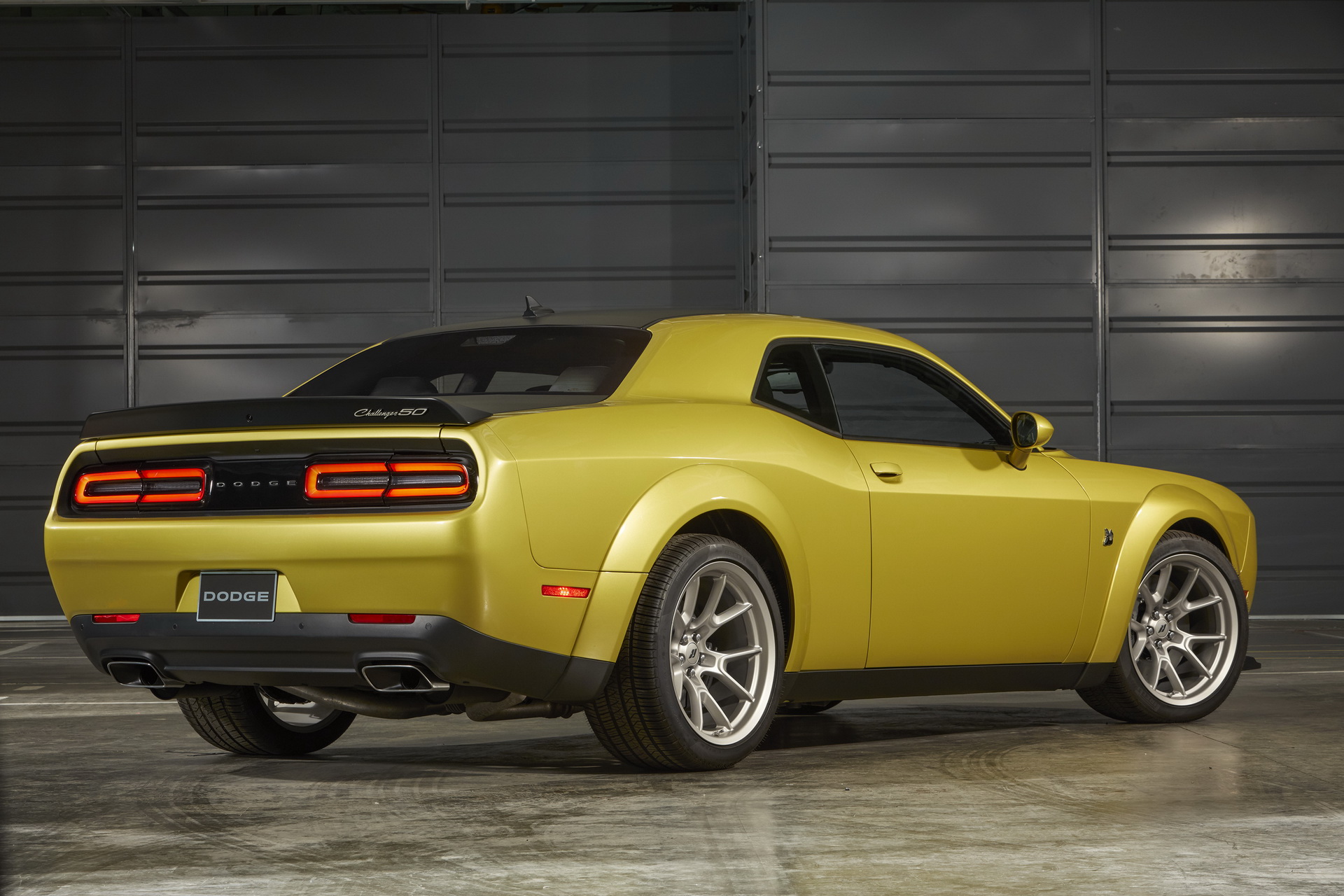 2020 Dodge Challenger 50th Anniversary Edition Celebrates Birthday With Gold Touches And Badges 