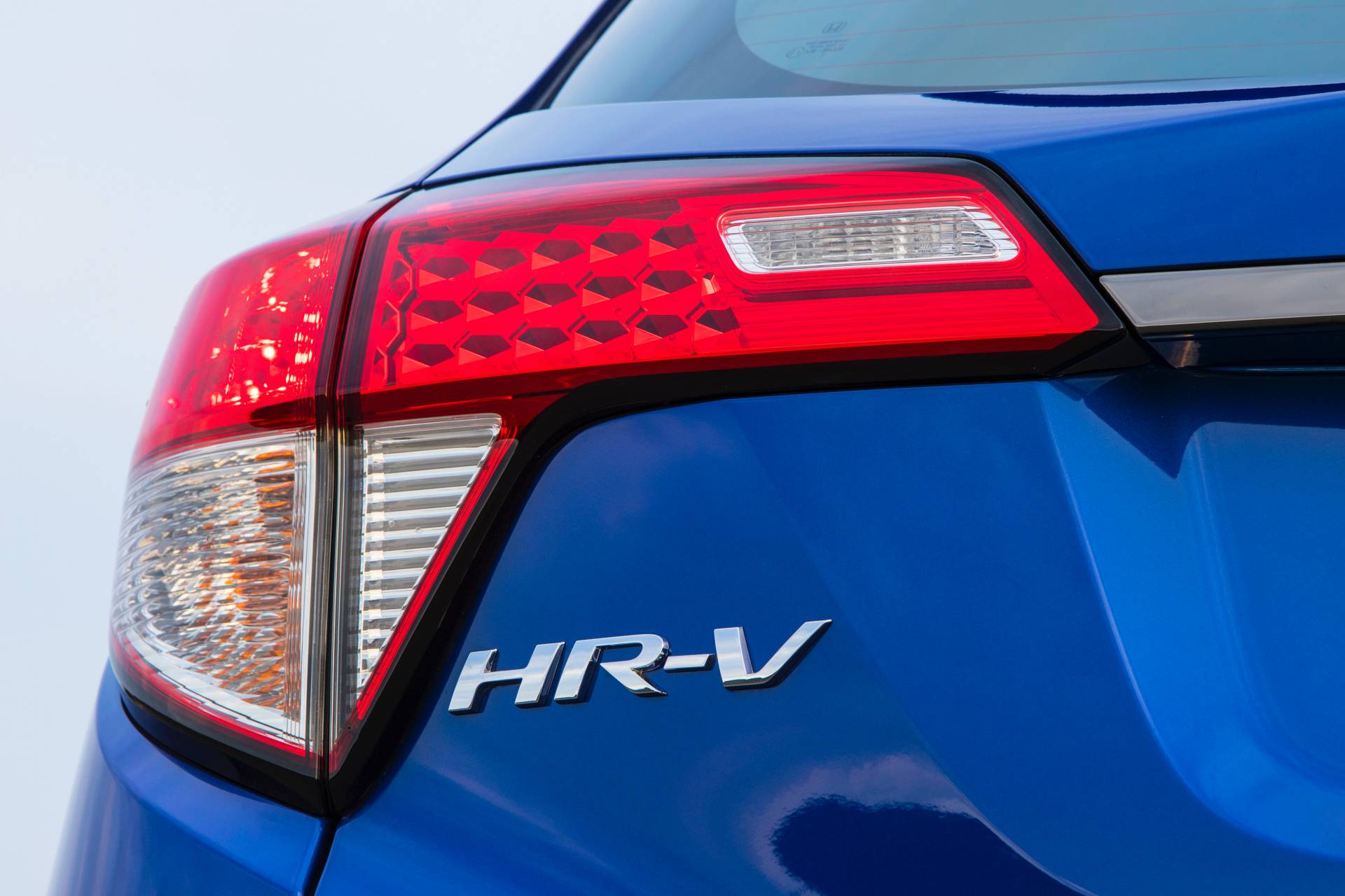 2020 Honda HR-V Carries Over Unchanged Except For Higher Prices