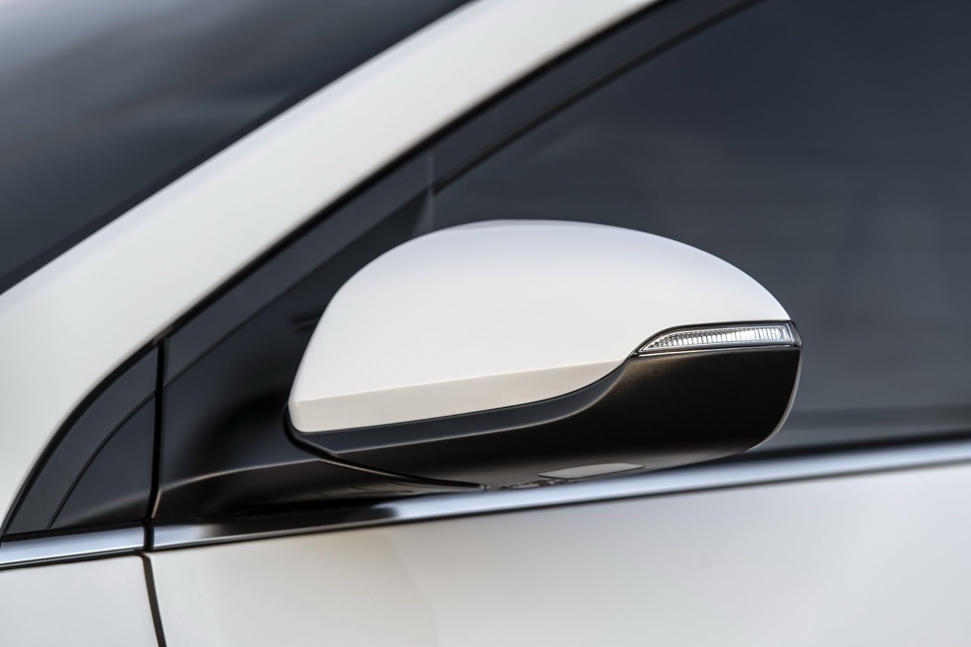 2020 Hyundai Ioniq Facelift Arrives In The US With Better Tech And More More Electric Range