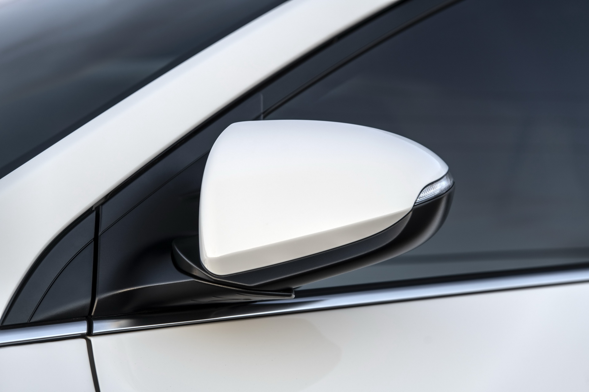 2020 Hyundai Ioniq Facelift Arrives In The US With Better Tech And More More Electric Range