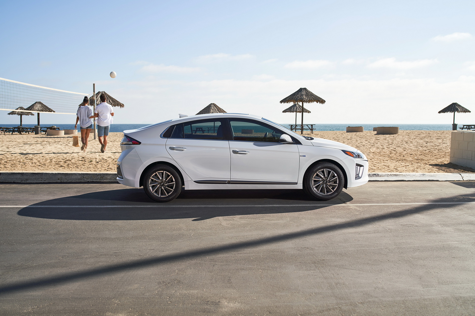 2020 Hyundai Ioniq Facelift Arrives In The US With Better Tech And More More Electric Range