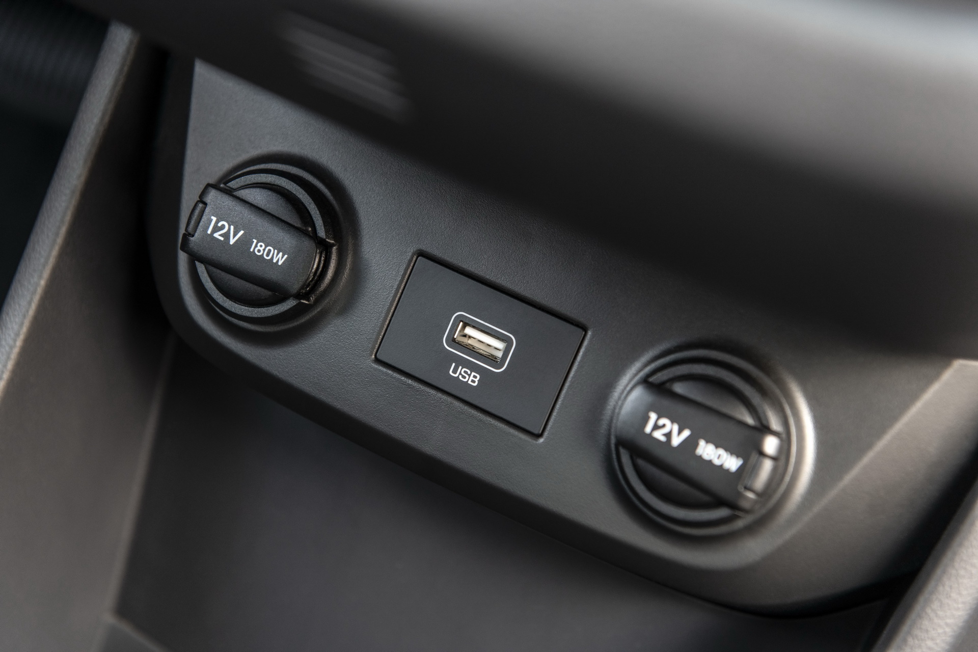 2020 Hyundai Ioniq Facelift Arrives In The US With Better Tech And More More Electric Range