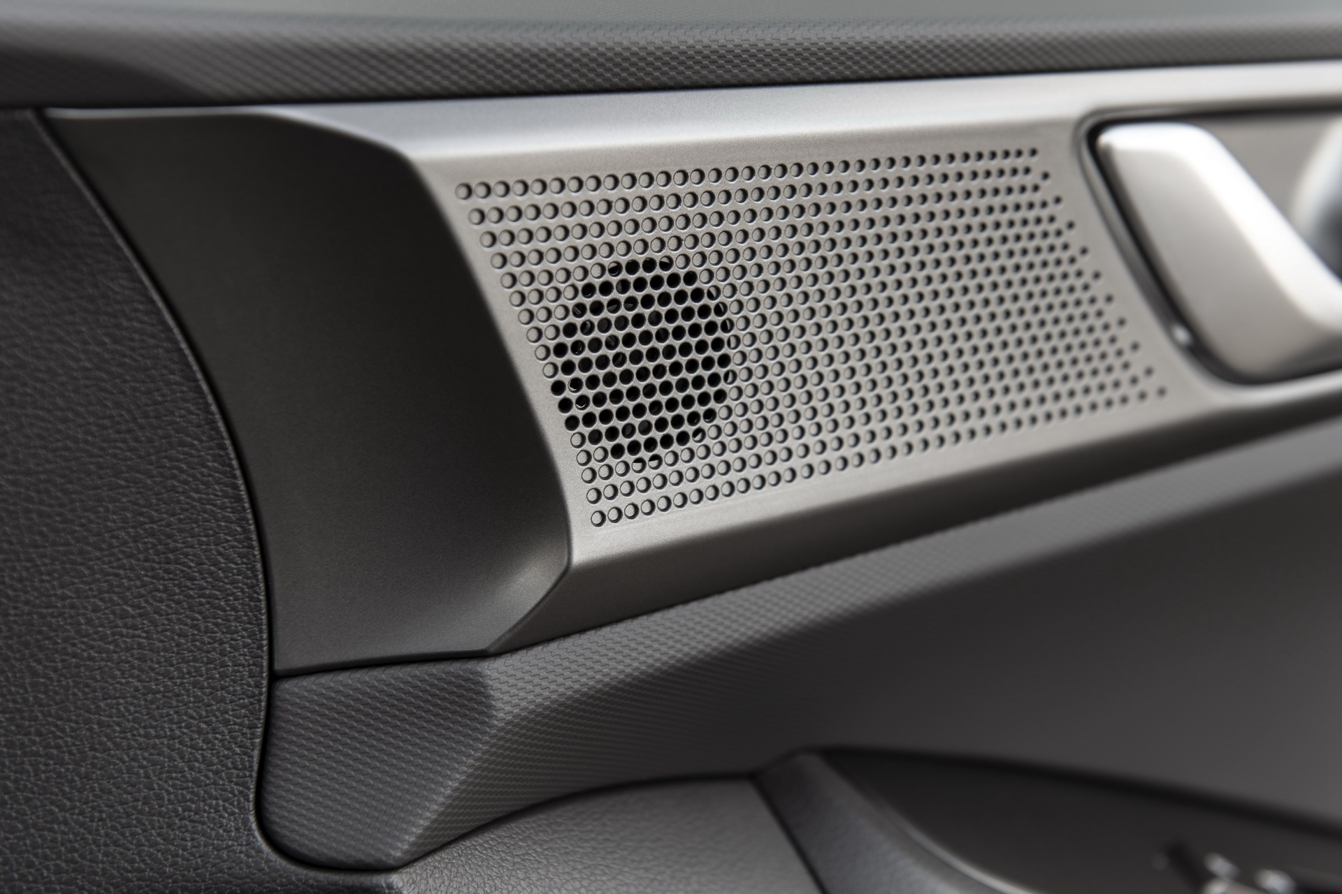 2020 Hyundai Ioniq Facelift Arrives In The US With Better Tech And More More Electric Range