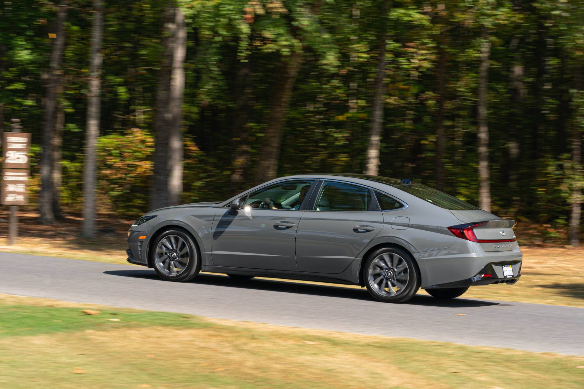 2020 Hyundai Sonata Is A Lot Of Midsize Sedan For $24,300